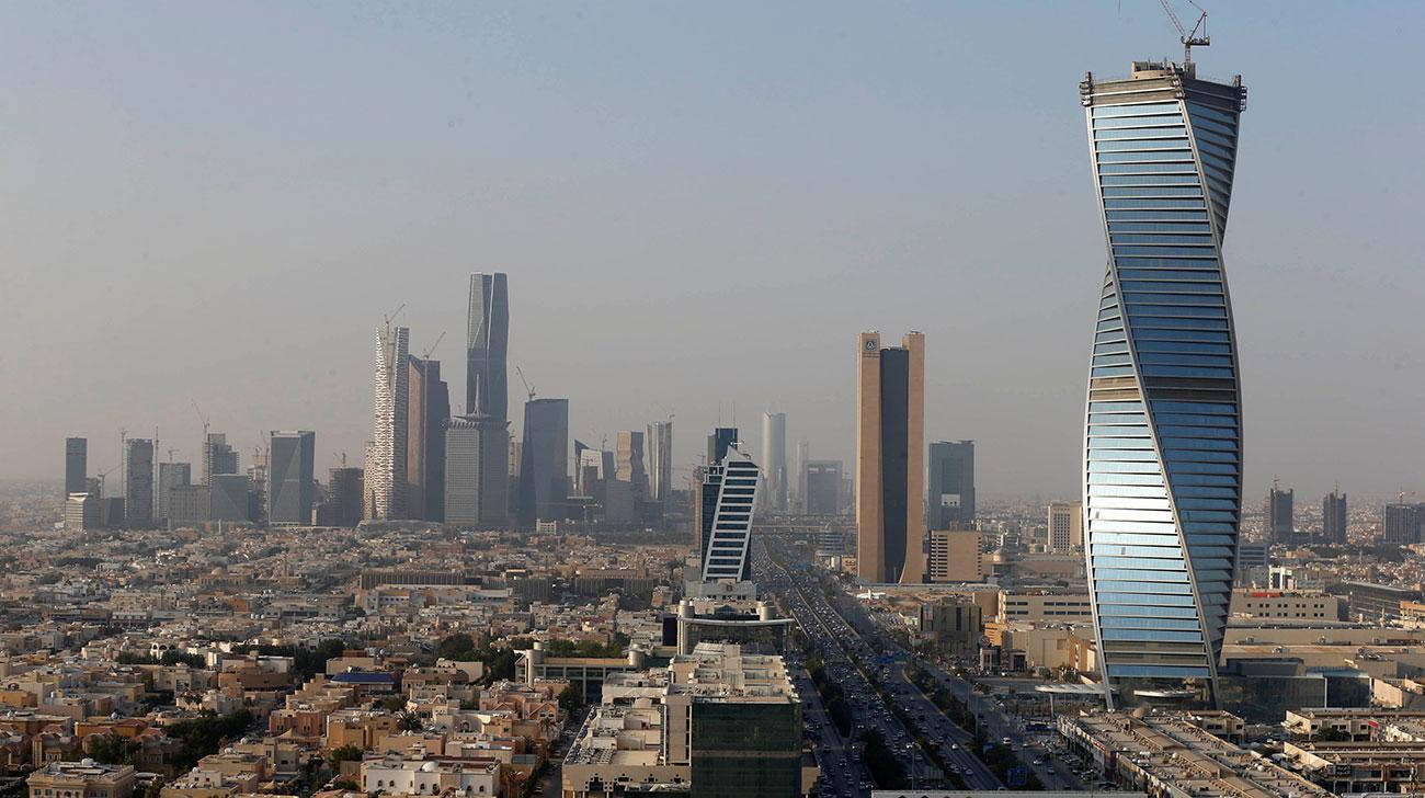 1300x728 Download Majestic view of the iconic spiral tower in Riyadh Wallpaper