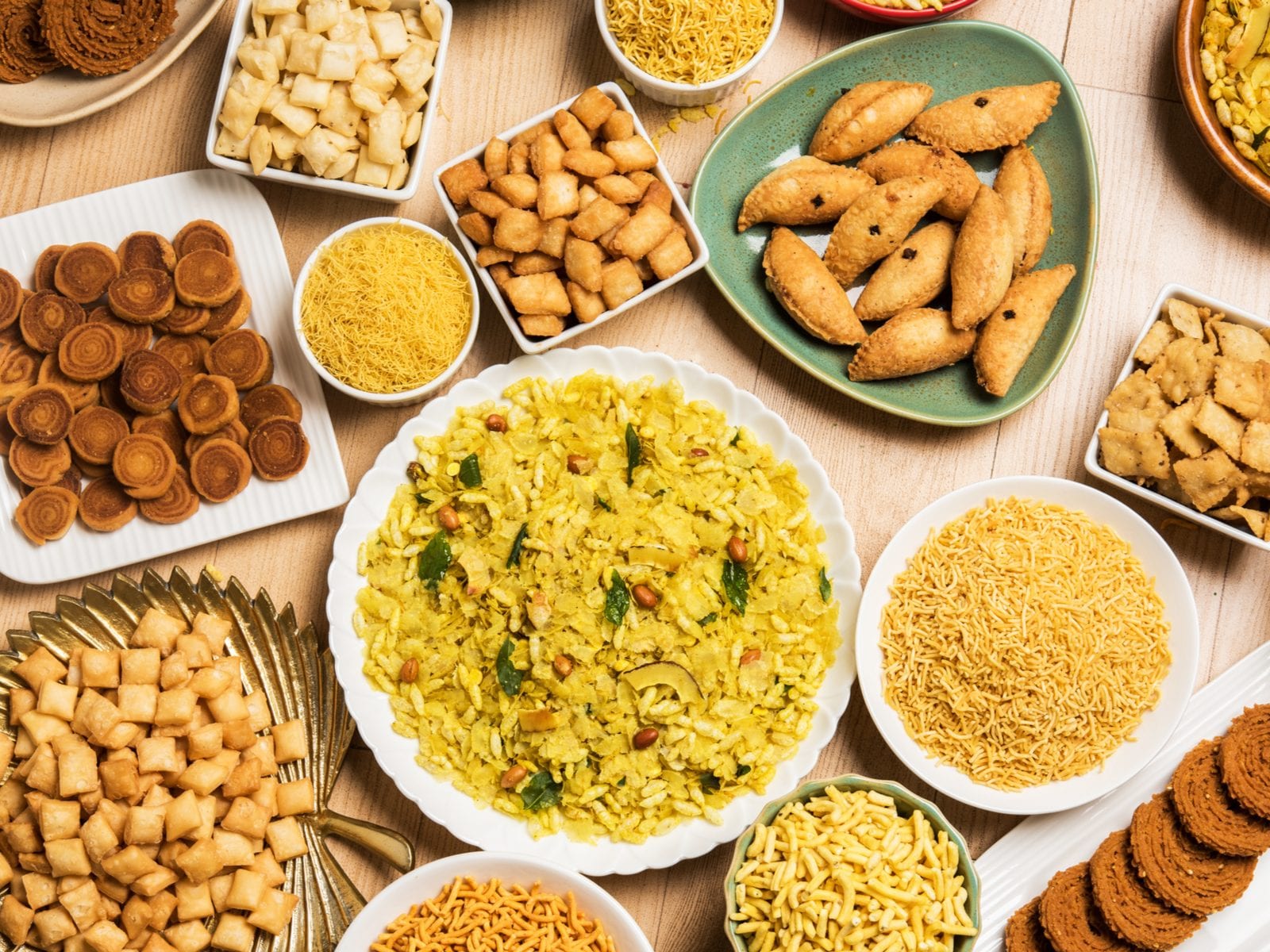 1600x1200 Diwali 2021 Recipes: 5 Easy, Quick and Healthy Snack Recipes That are Sure to Light Up Your Festival Menu