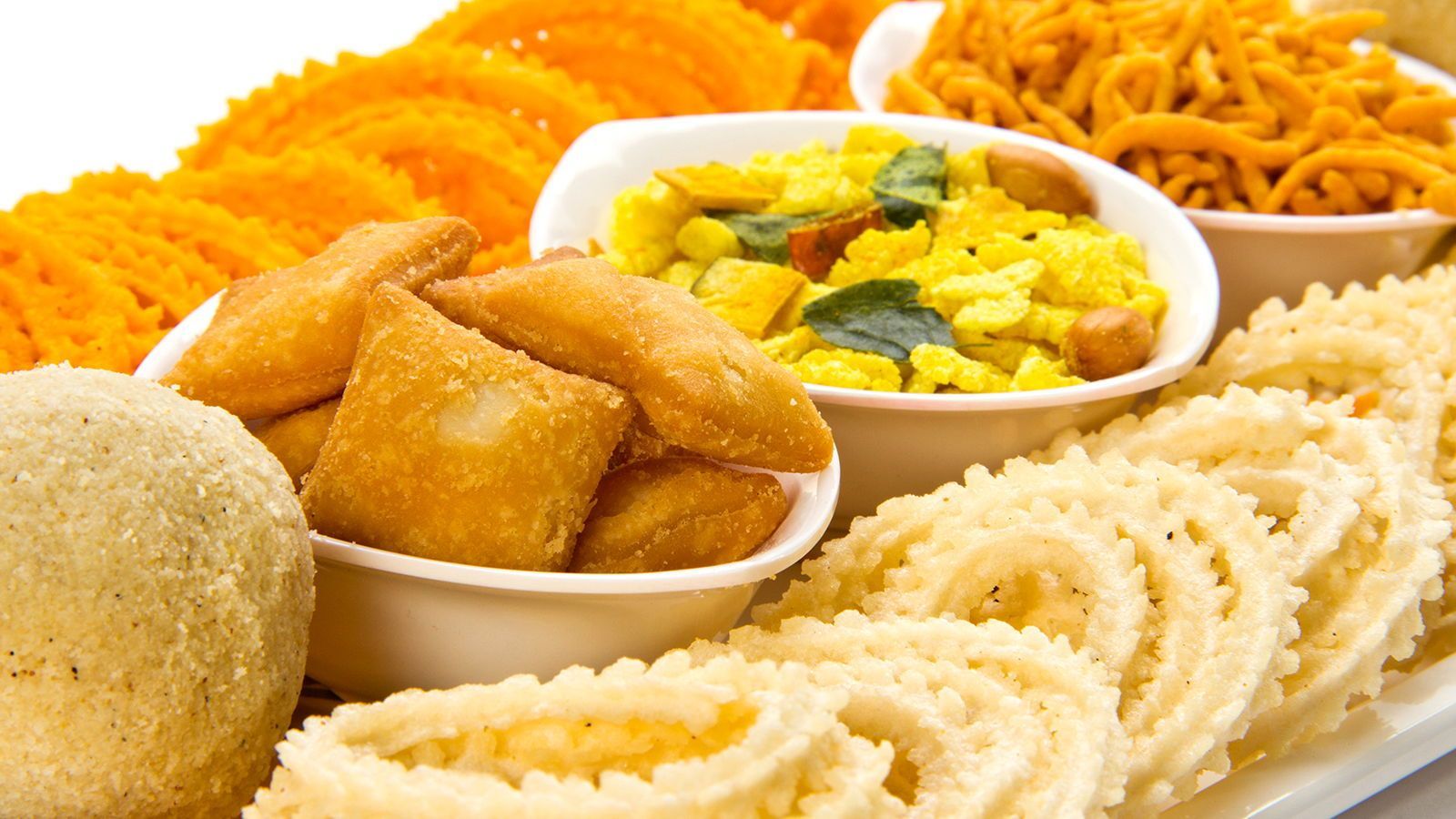 1600x900 Indian Snacks Wallpaper