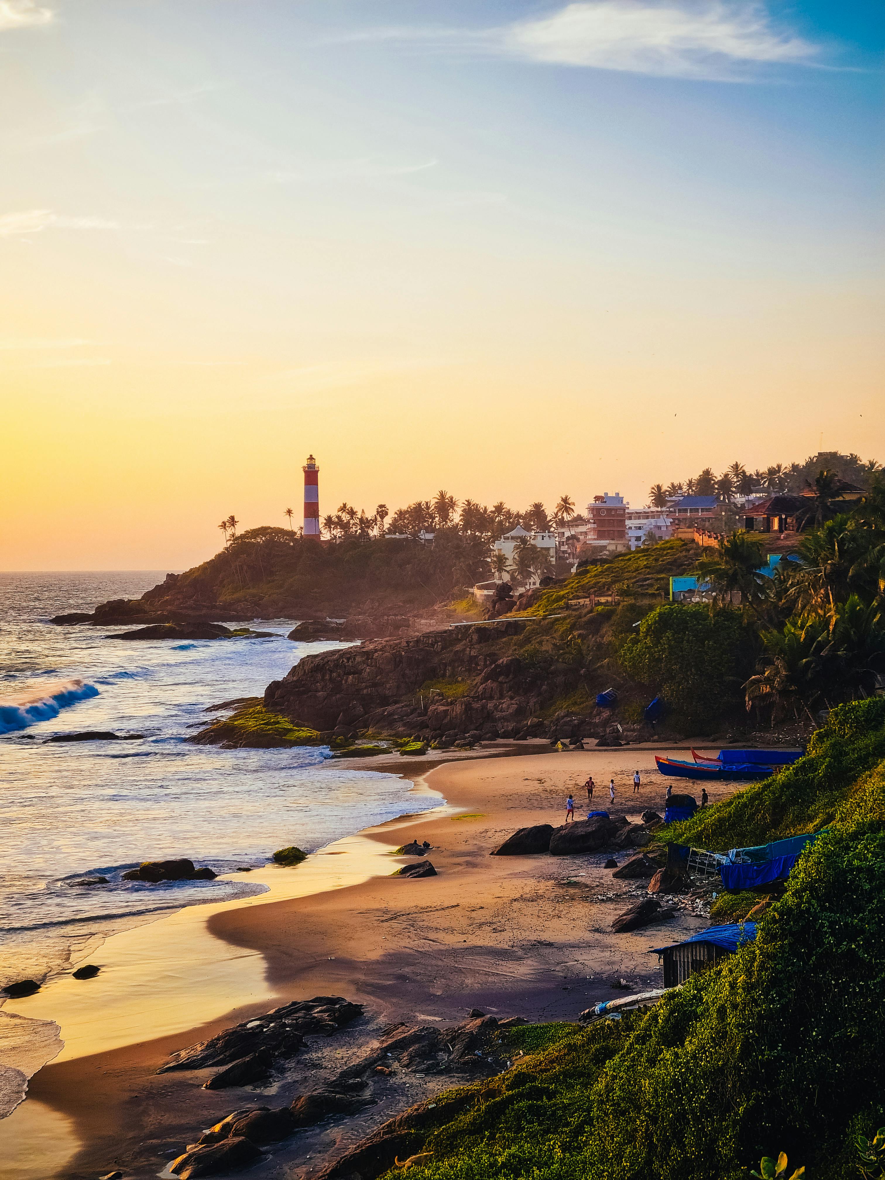 3024x4032 Pictureque Kovalam Beach at Sunset with Lighthouse · Free