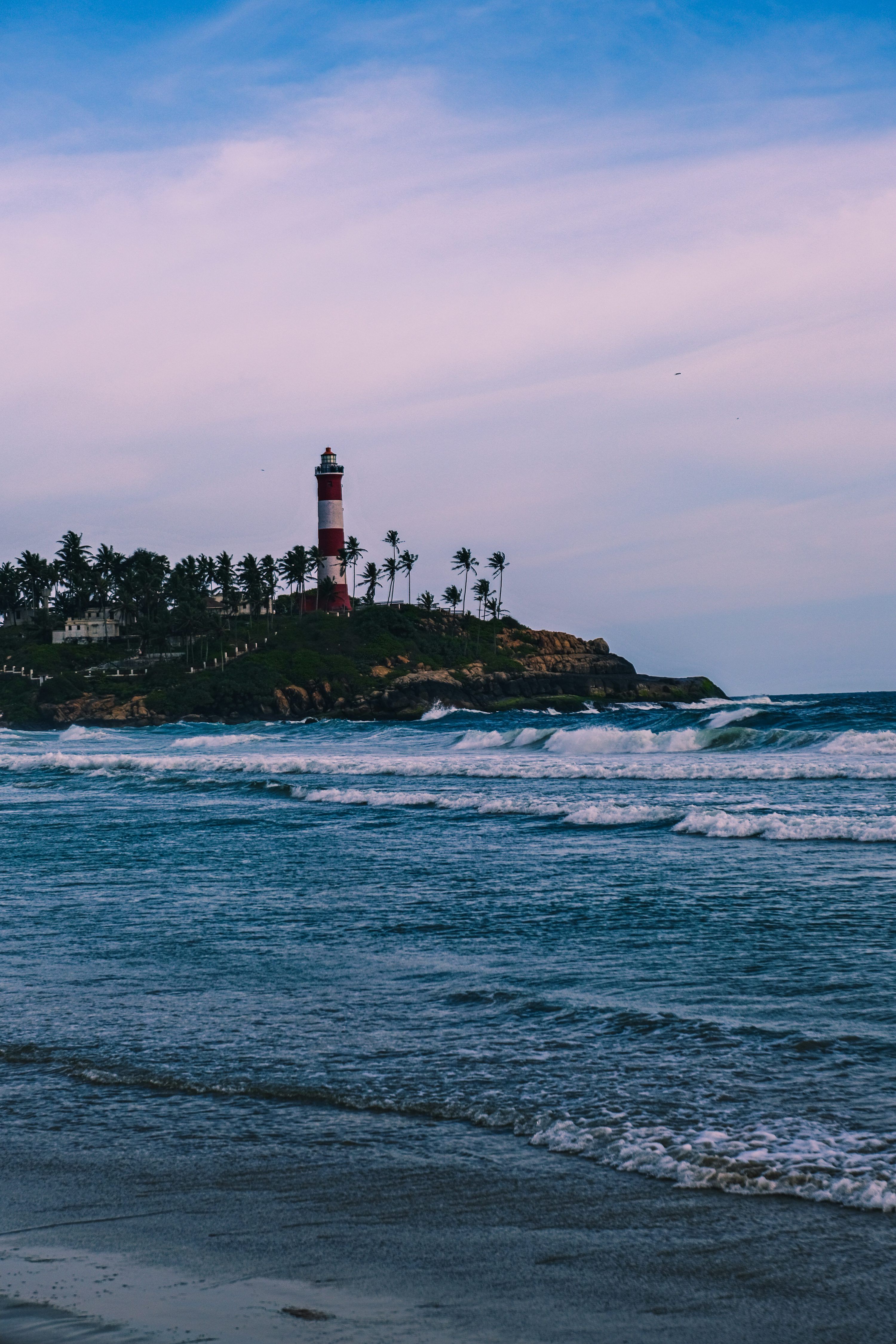 3000x4500 Kovalam Beach Picture. Download Free Image