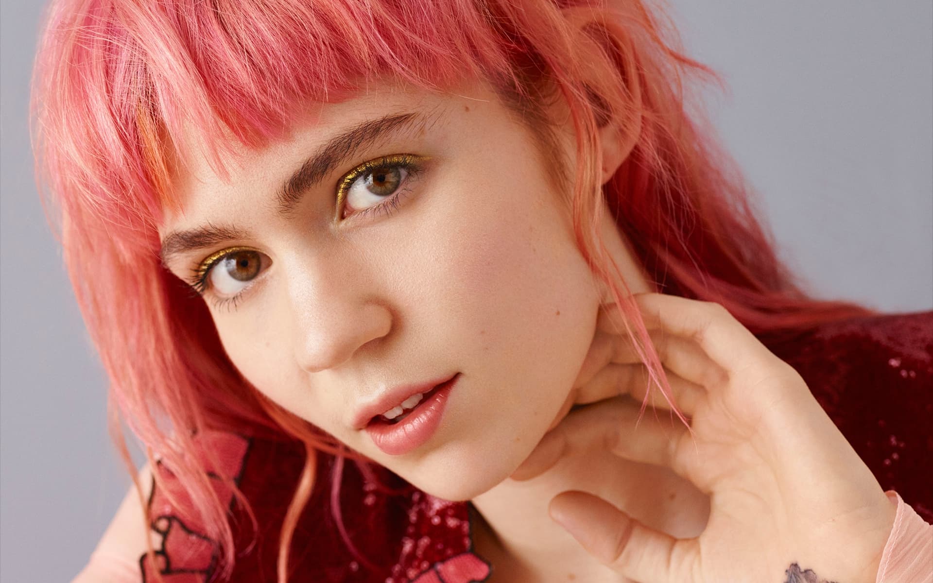 1920x1200 Phone wallpaper: Grimes, Grimes (Singer), Music, Claire Boucher, Face, Pink Hair 830025