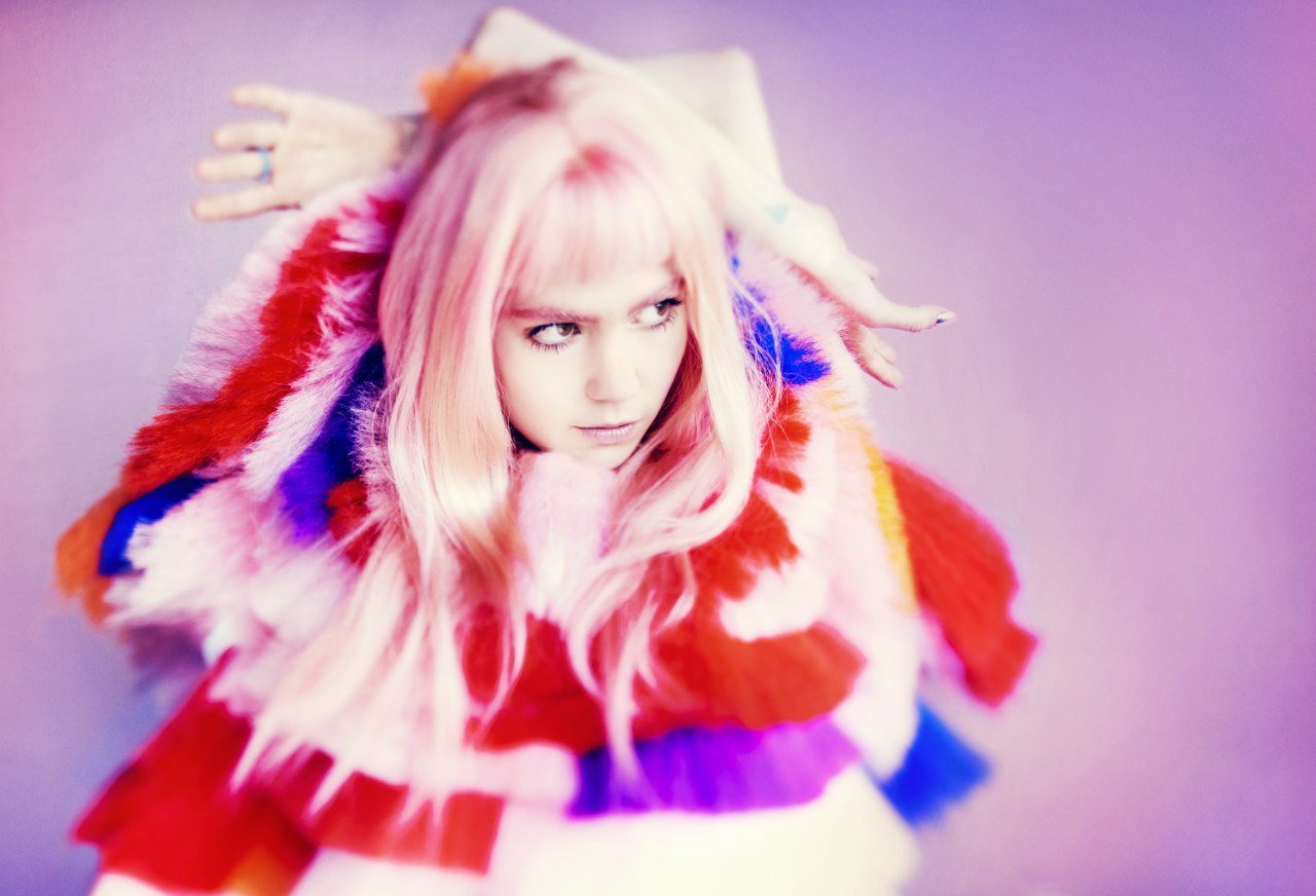 1280x872 Desktop wallpaper: Music, Grimes 4K free download for PC. 1497483