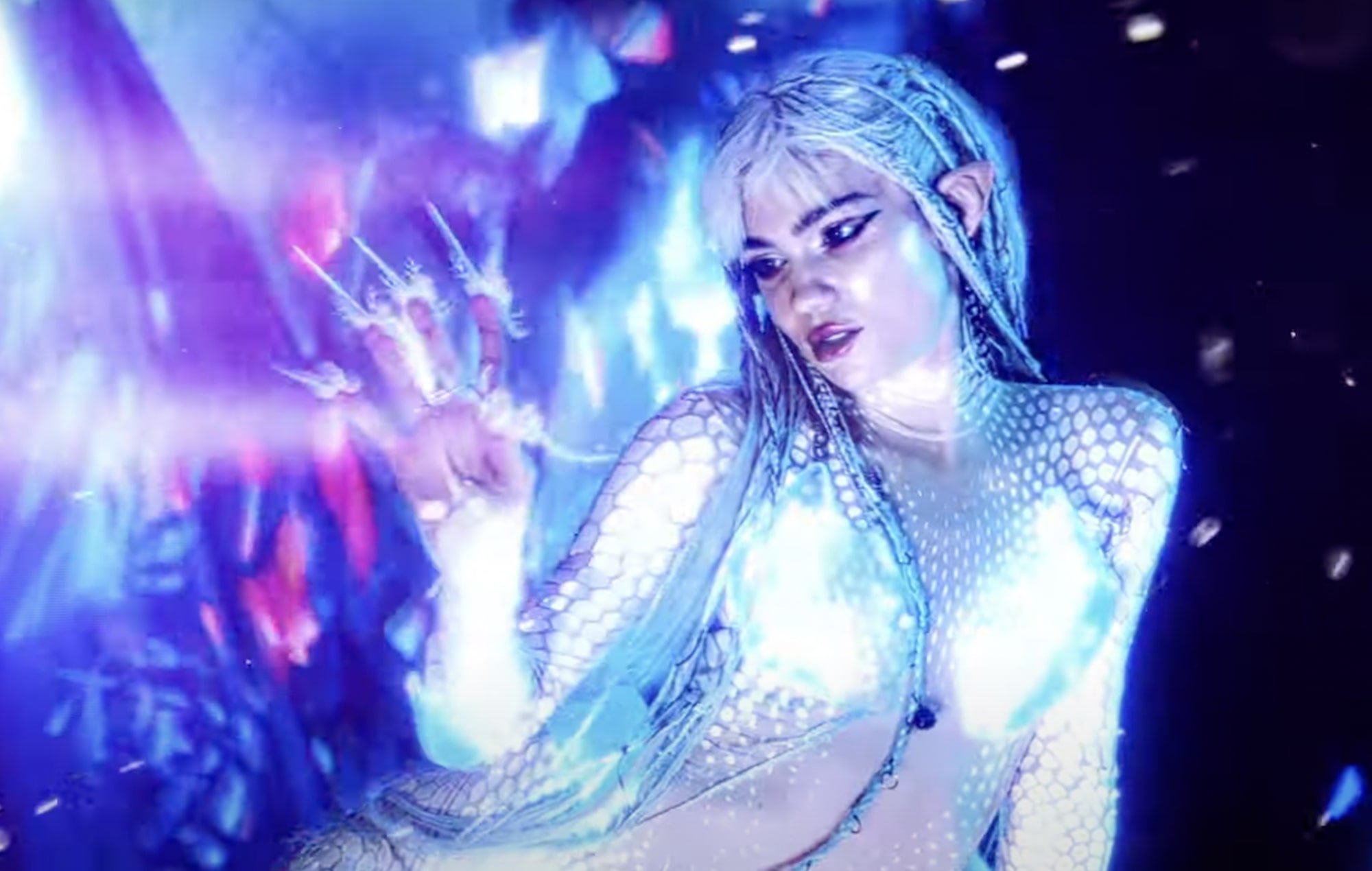 2000x1270 Grimes Shares Manga Inspired New Song 'Shinigami Eyes'
