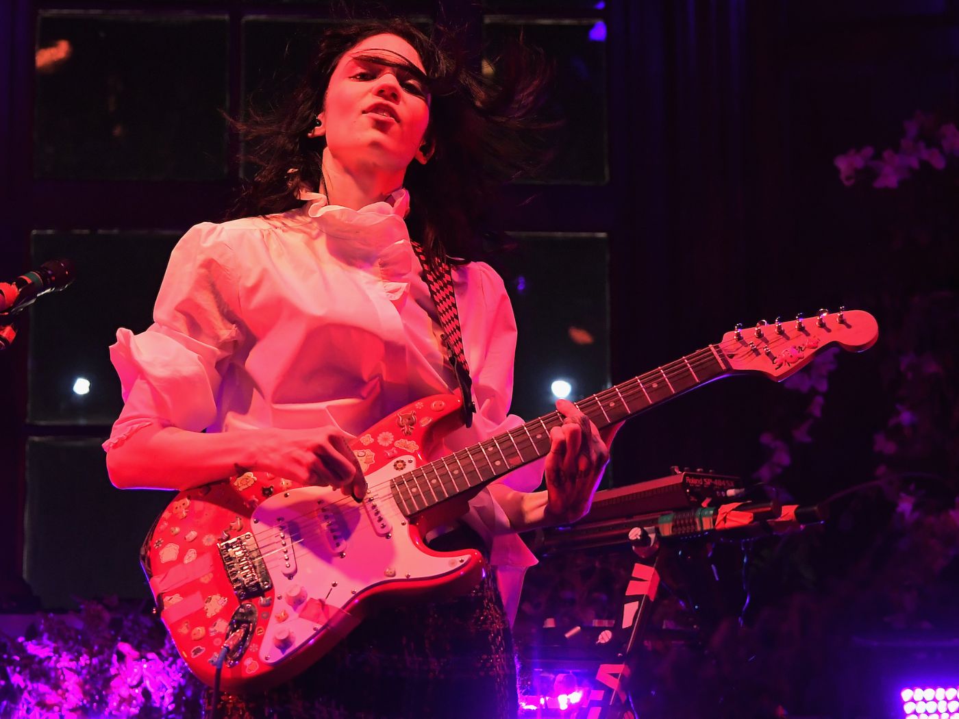 1400x1050 Grimes debuts new track '4ÆM' from 'Cyberpunk 2077' soundtrack