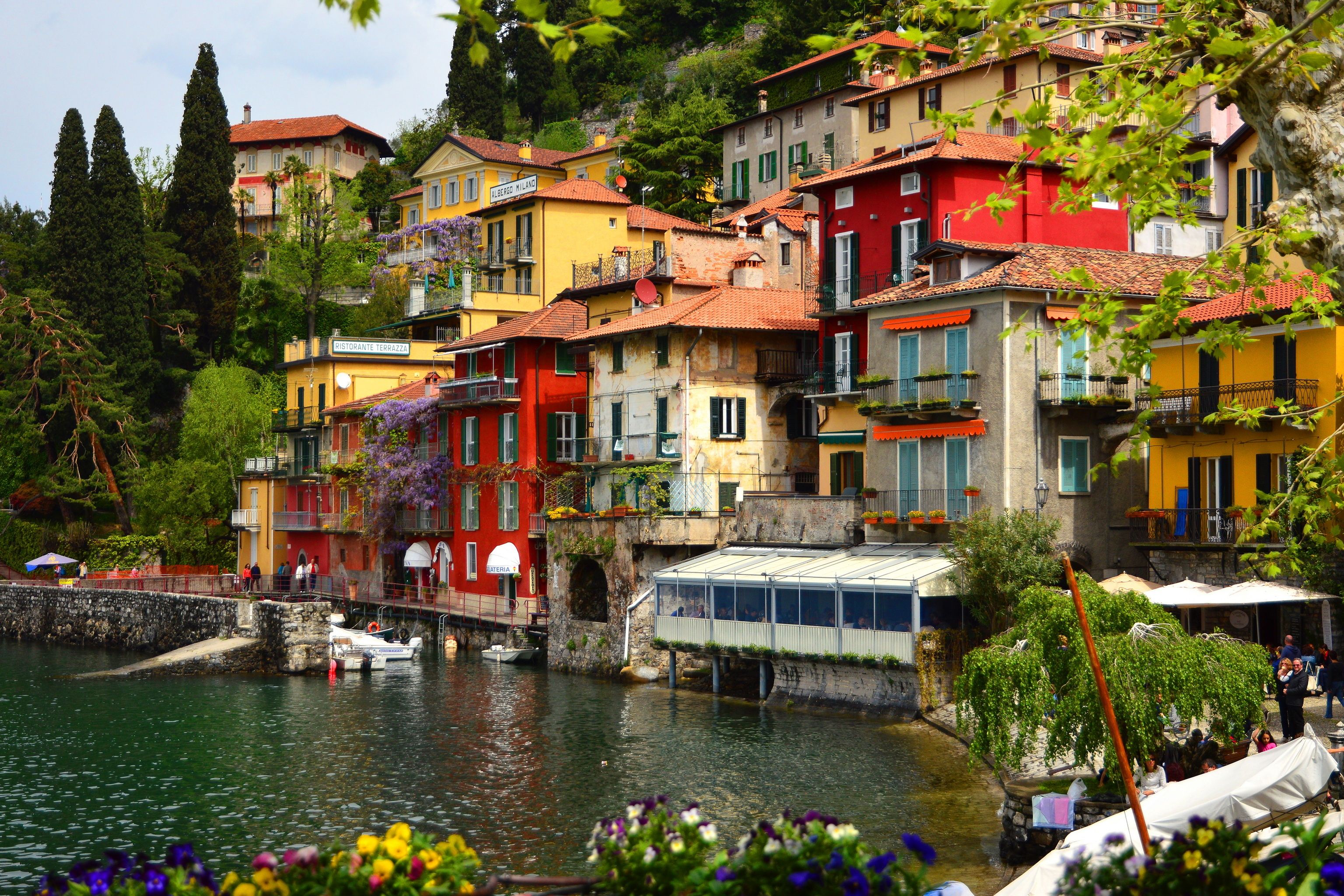 3072x2048 Lombardy Wallpaper