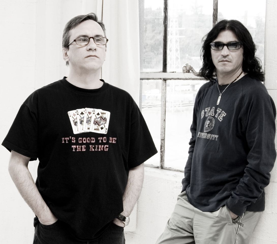 1090x960 Enanitos Verdes y Hombres G