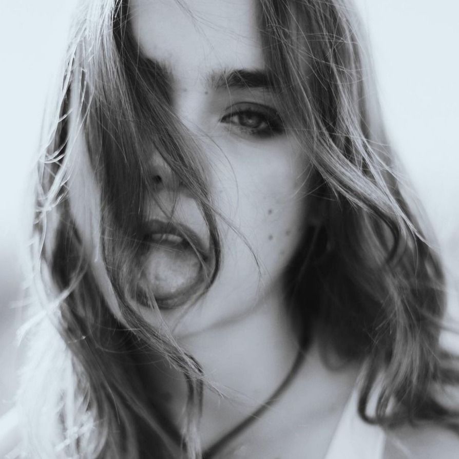 894x894 clara galle icons