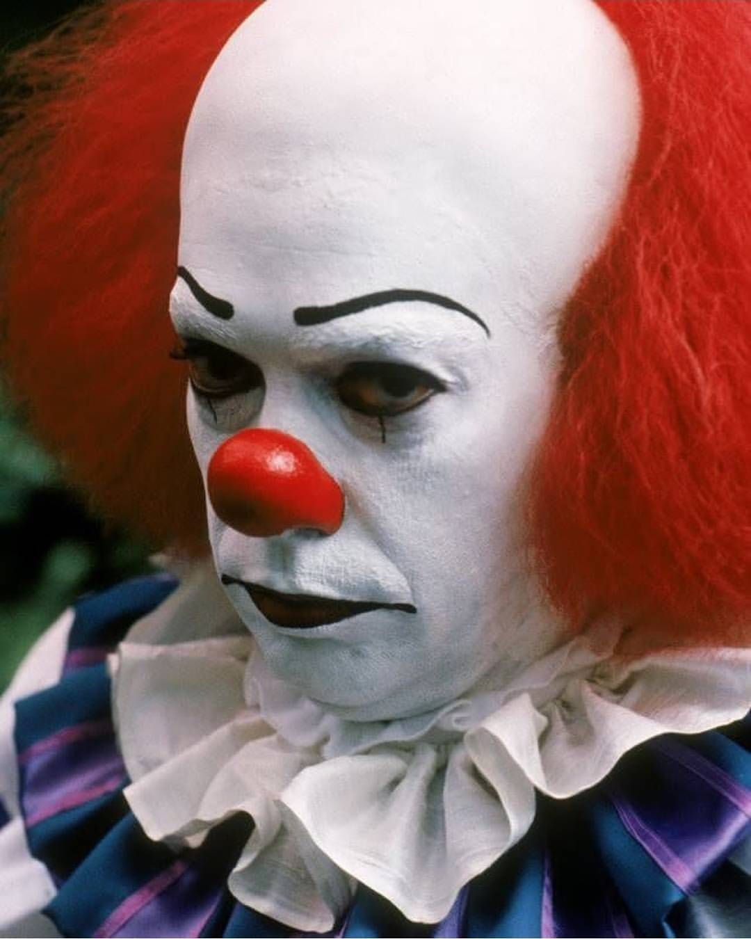 1080x1350 Tim Curry Wallpaper