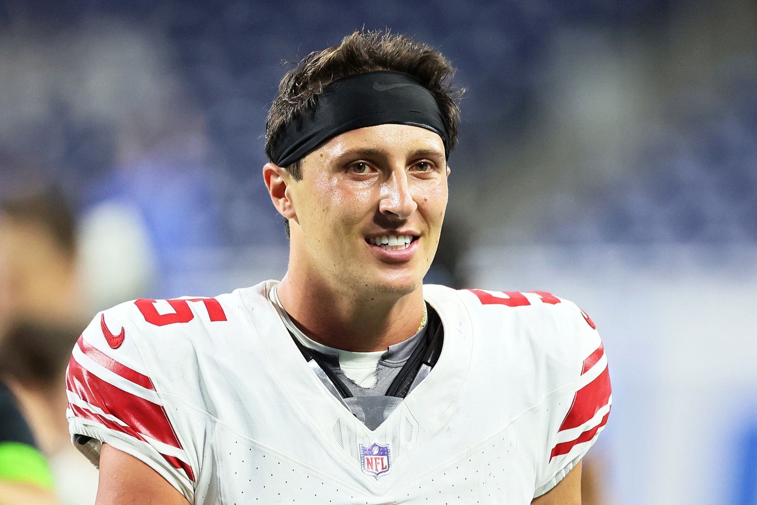 1500x1000 Giants Quarterback Tommy DeVito Lives At Home; Mom Makes His Bed