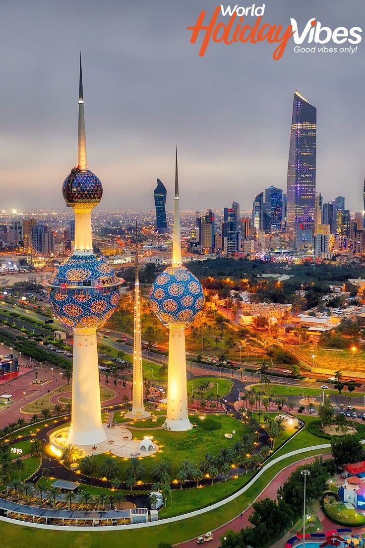 736x1104 Amazing Spots To View the Kuwait City Skyline