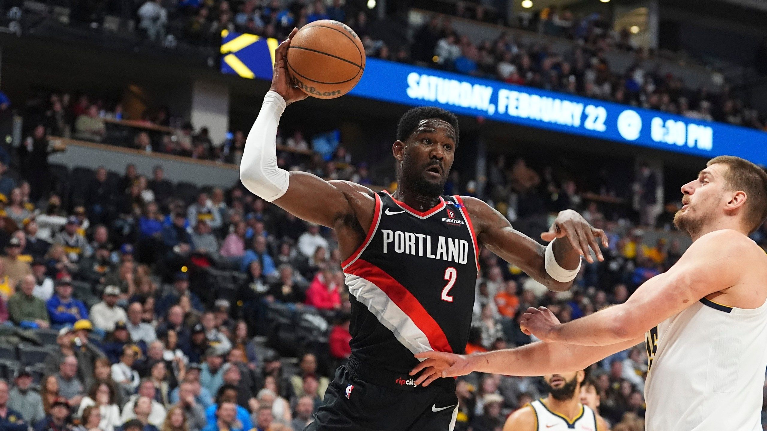 2560x1440 Deandre Ayton will join LeBron, Luka and the Lakers after Portland buyout, AP sources say. ABC22 & FOX44