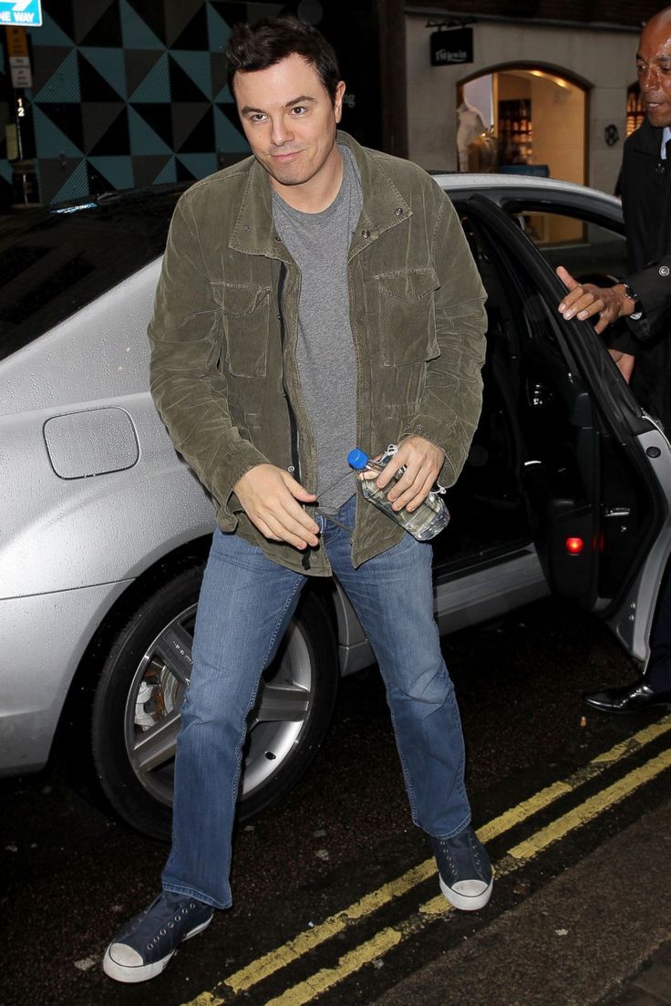 736x1103 Seth MacFarlane. Seth macfarlane, Seth, Favorite celebrities