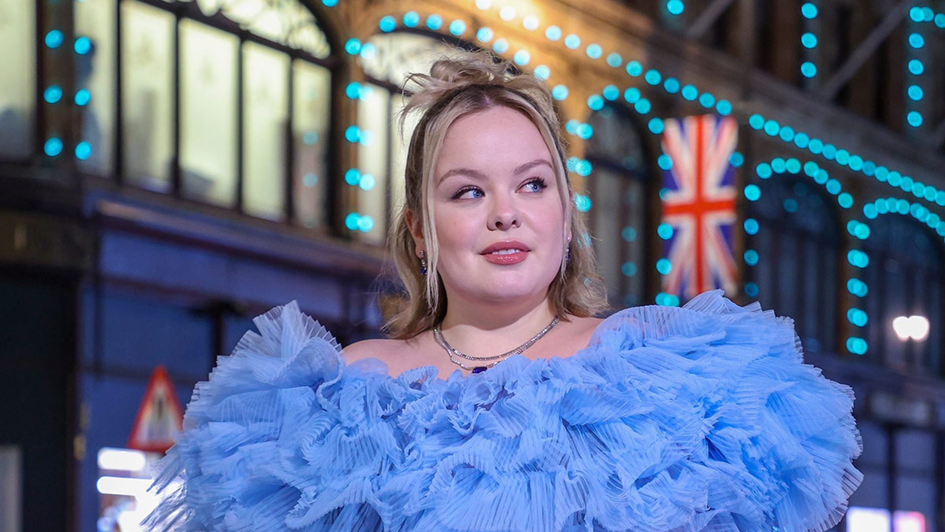 1920x1080 Bridgerton star Nicola Coughlan sports the most amazing blue crop top and skirt photo. HELLO!