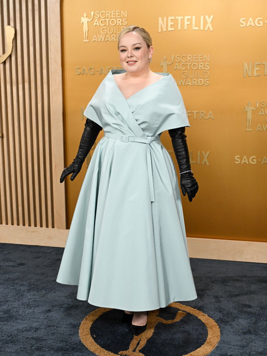 900x1200 Nicola Coughlan Is A Vision In Dior At The 2025 SAG Awards Gloss Magazine