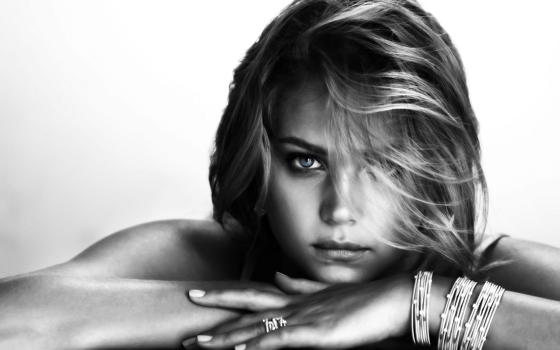 1920x1200 Girl HD Wallpaper