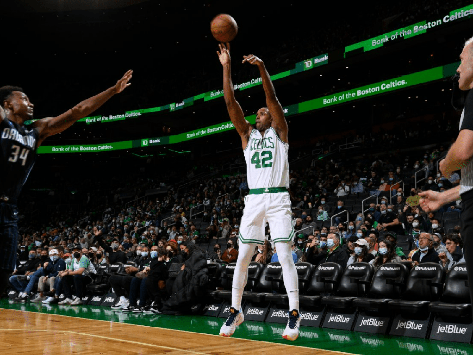 1600x1200 Aging Like Fine Wine: Celtics' Big Man Al Horford is Just a Few Points Away From Making NBA History