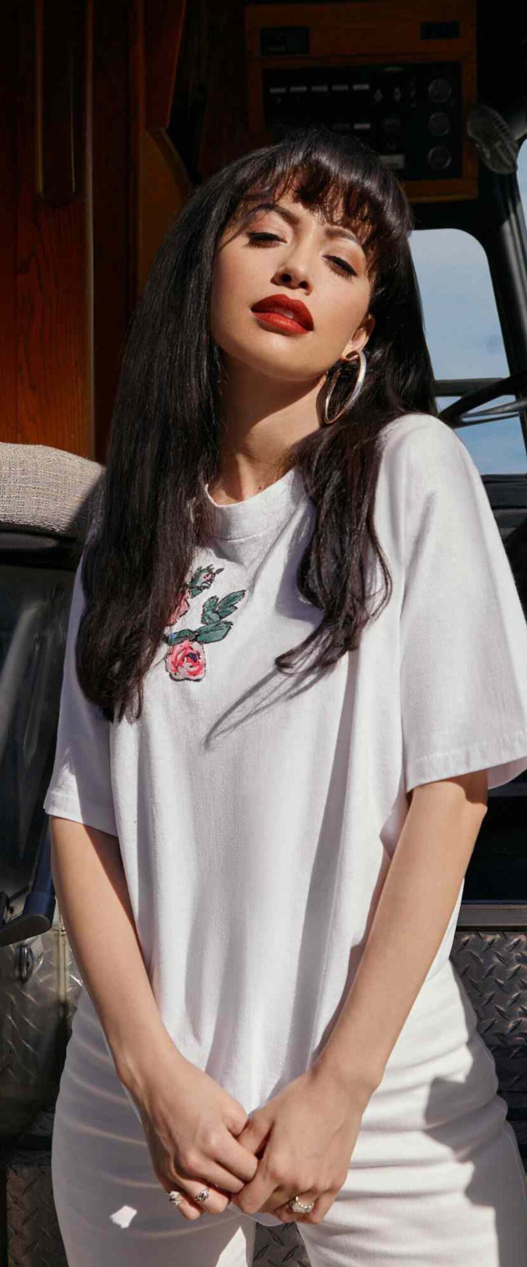 1065x2560 Best Selena Quintanilla iPhone Wallpaper [ 4k & HD Quality ]
