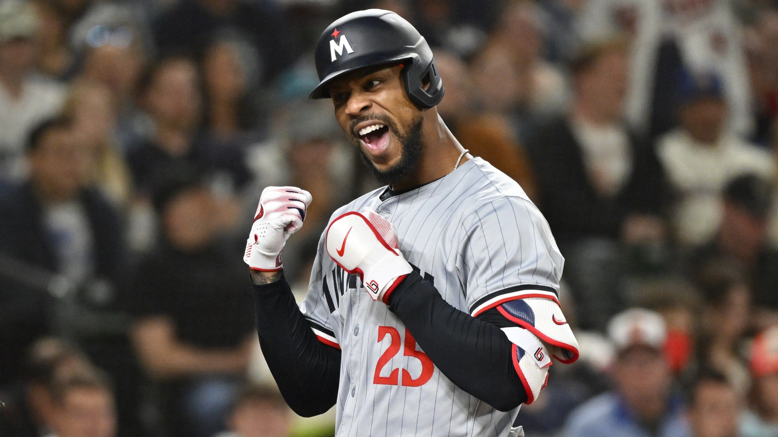 2560x1440 Byron Buxton Helps Twins Send Seattle Mariners To 5 1 Loss