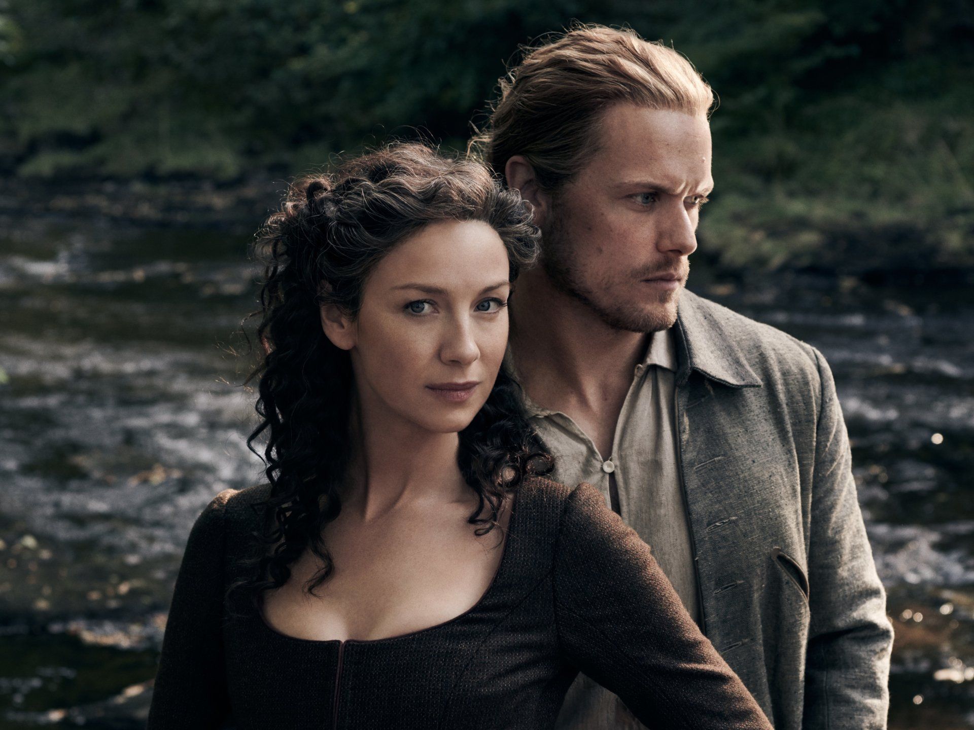 1920x1440 Download Jamie Fraser Sam Heughan Claire Fraser Caitriona Balfe TV Show Outlander 4k Ultra HD Wallpaper