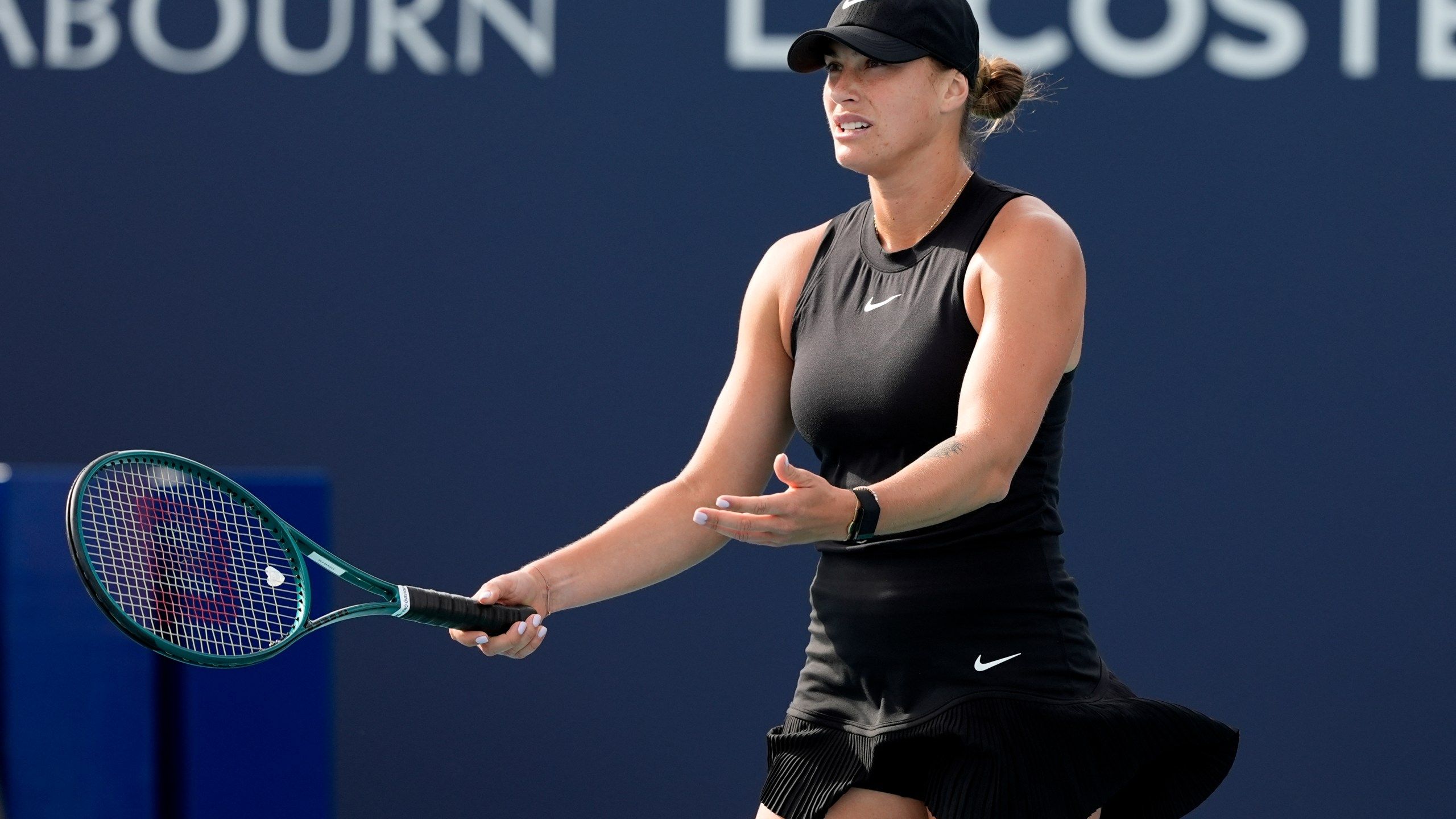 2560x1440 Aryna Sabalenka wins Miami Open match 4 days after death of former hockey player she dated