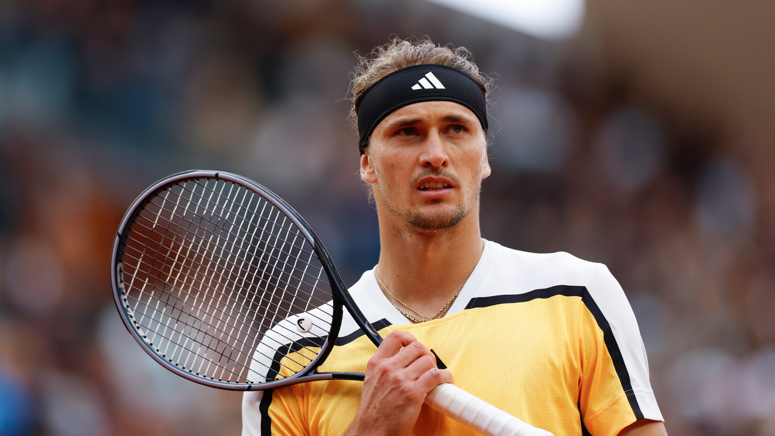 2560x1440 Alexander Zverev's trial for allegedly causing bodily harm to a woman begins in Germany