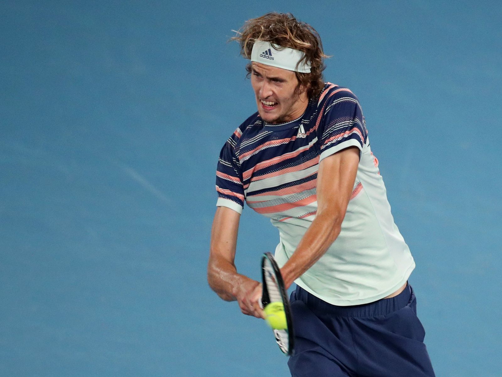 1600x1200 Alexander Zverev kicks off ATP Finals campaign with win over Ben Shelton