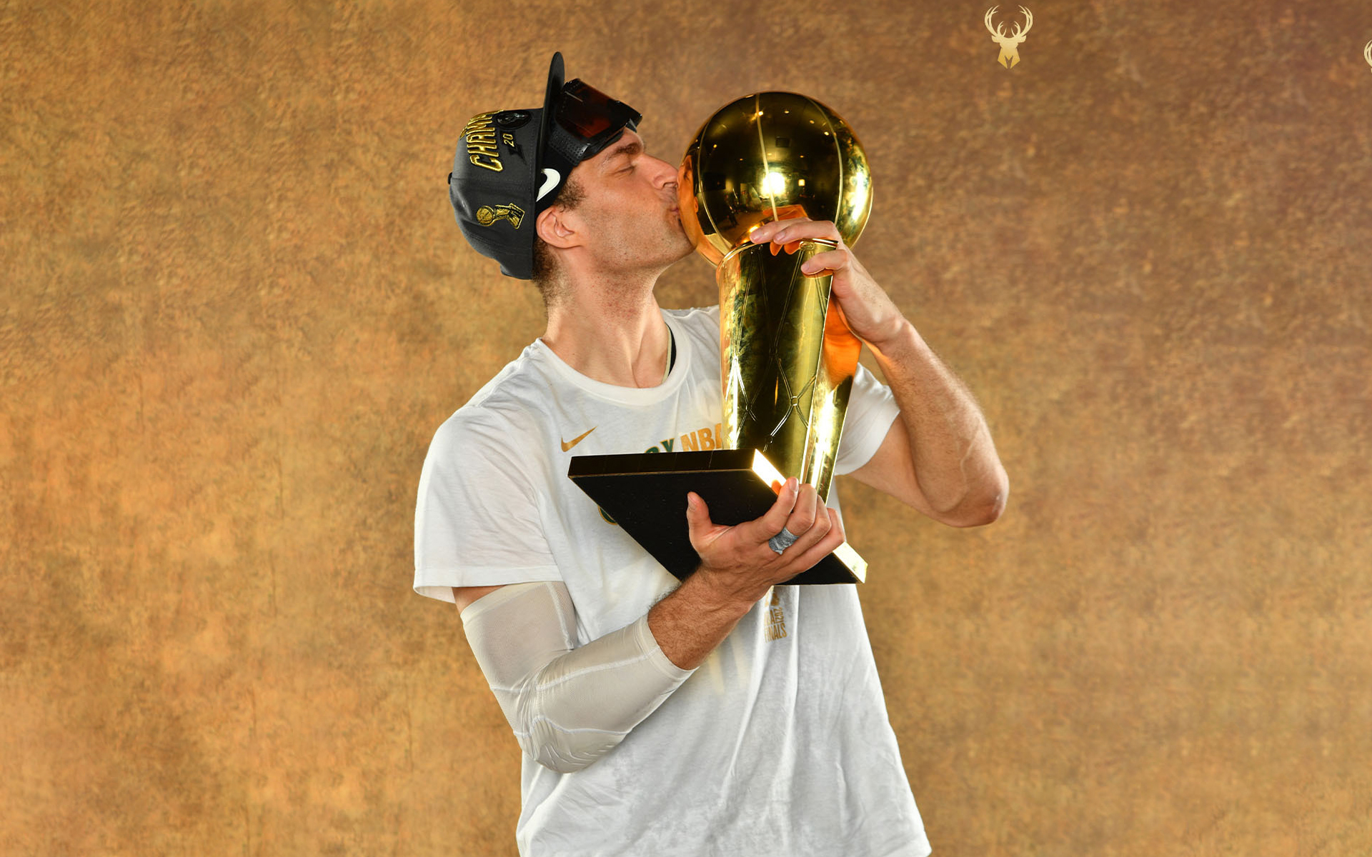1920x1200 Brook Lopez NBA Champion 2021 Wallpaper, HD Sports 4K Wallpaper, Image and Background