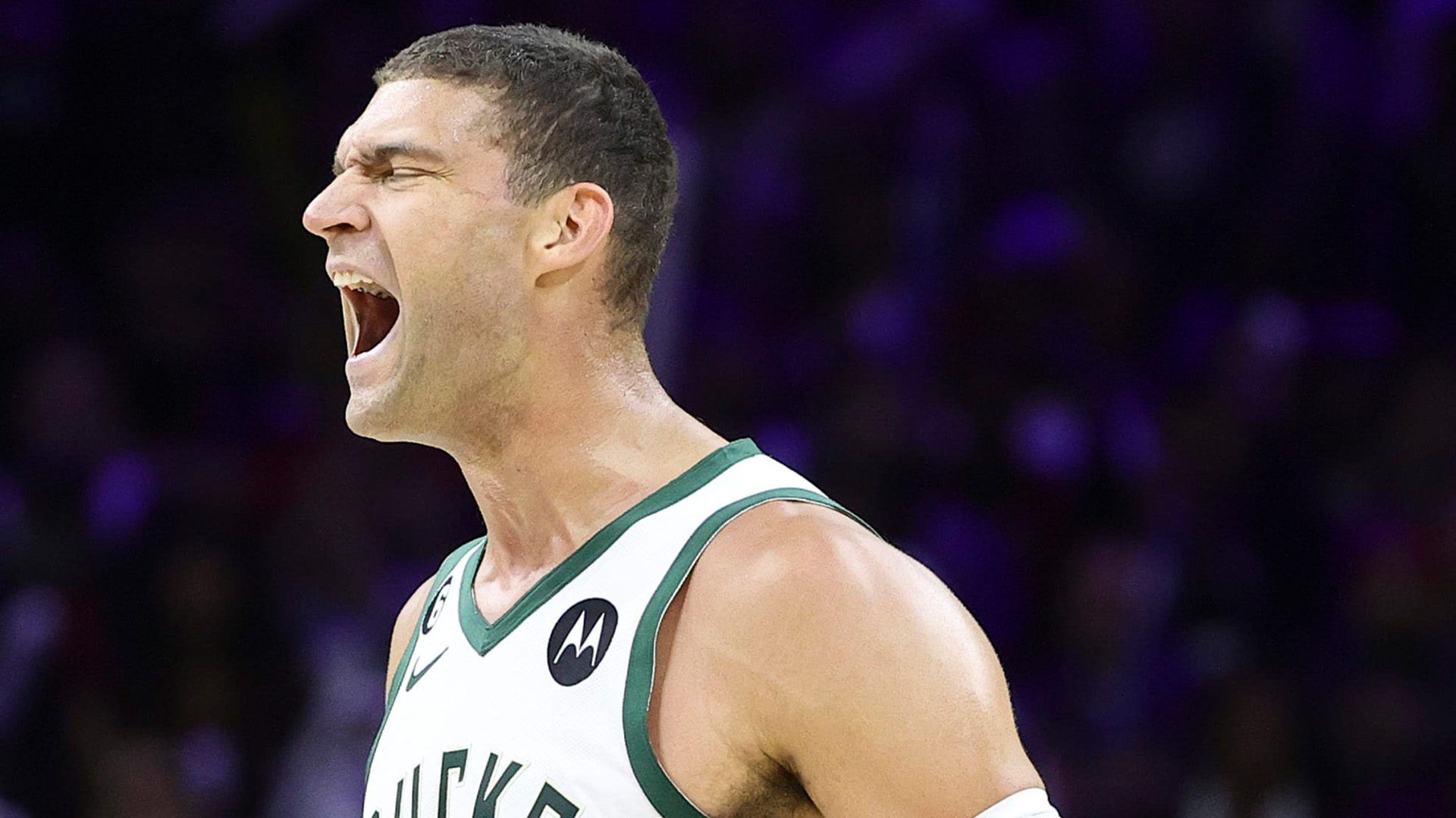 1920x1080 A 34 Year Old Center With Recent Back Surgery Is The Front Runner For DPOY