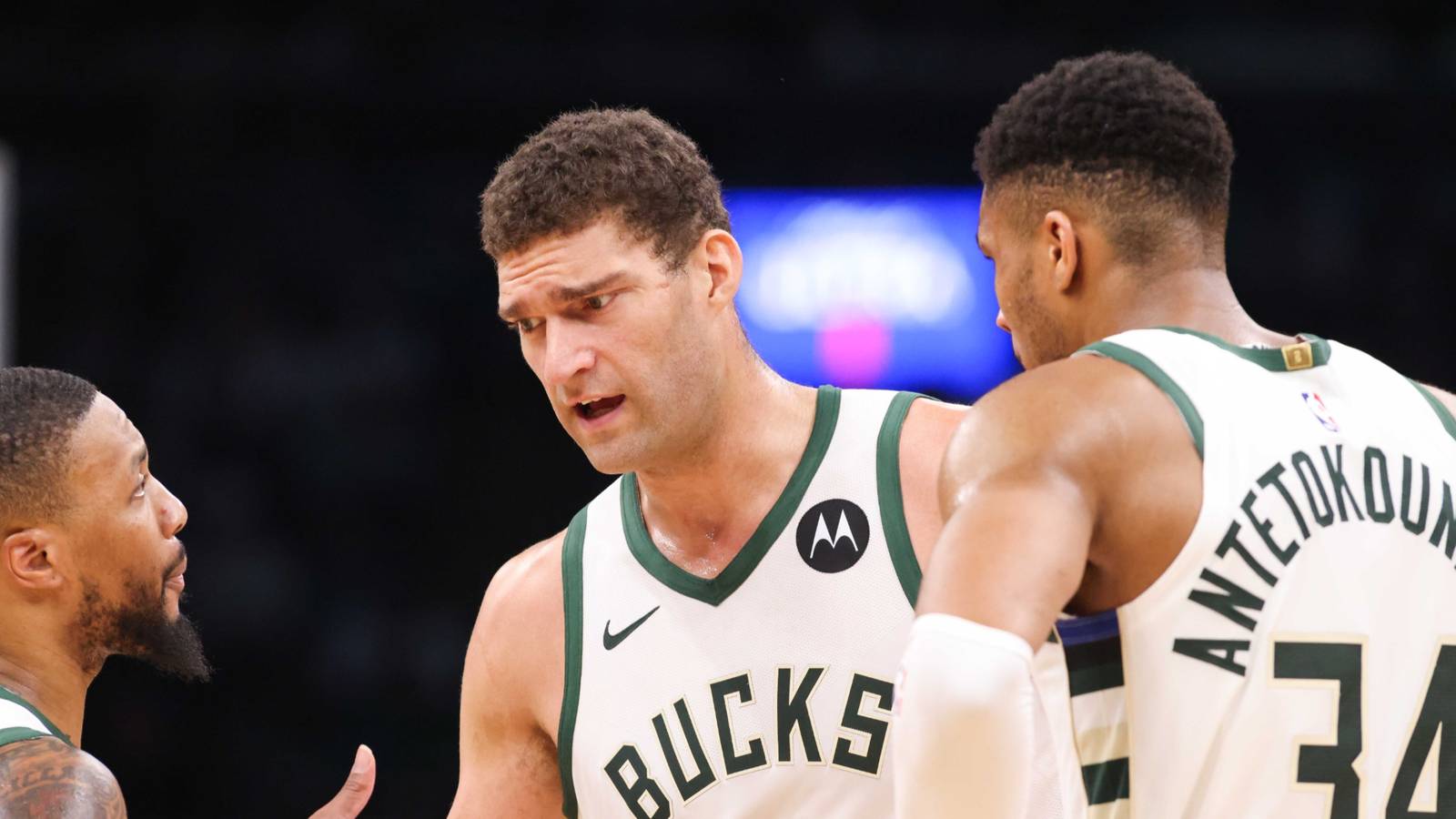 1600x900 Brook Lopez: 3 Trade Destinations For Milwaukee Bucks' Center