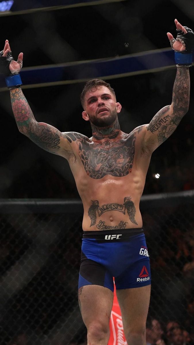 675x1200 CODY GARBRANDT/ USA
