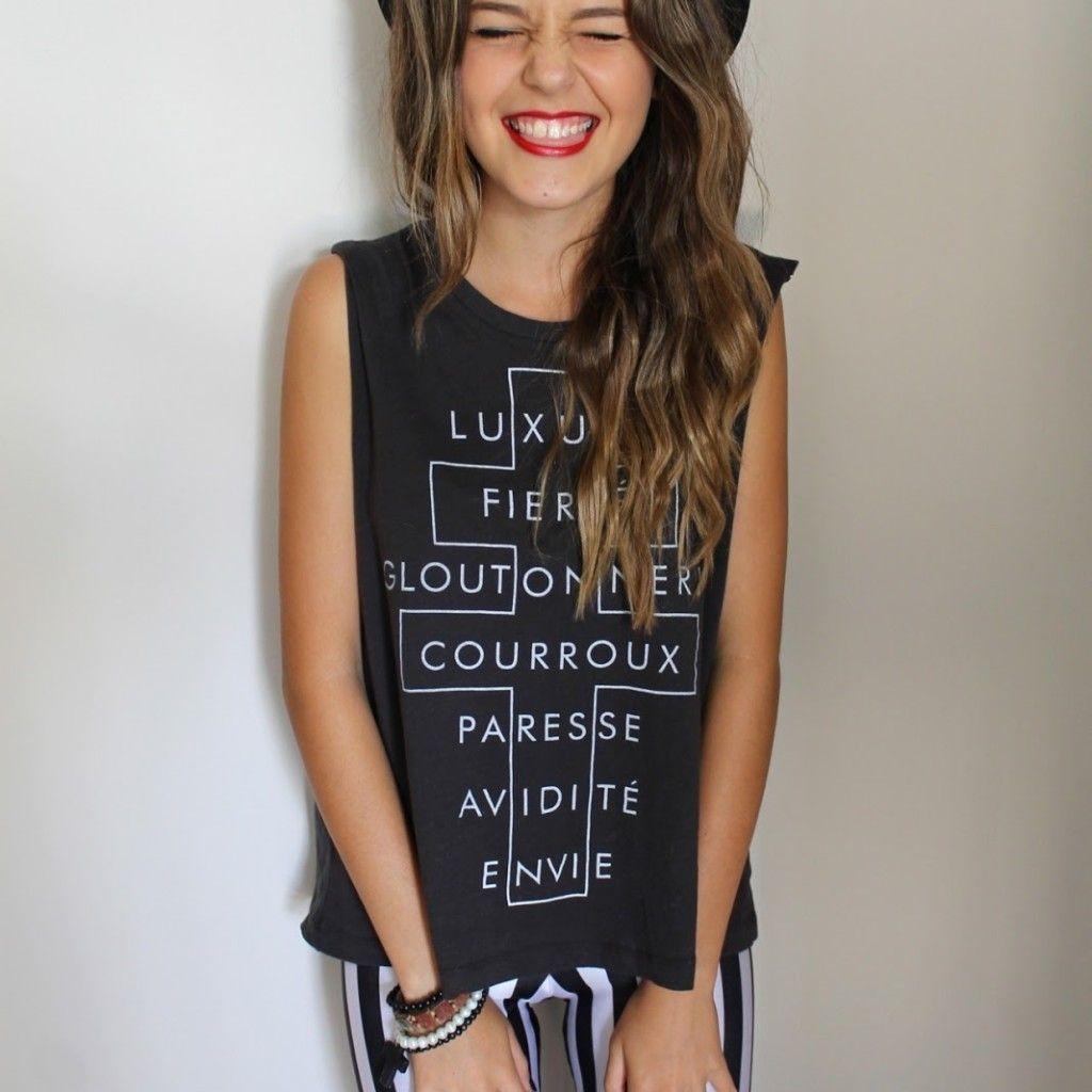 1024x1024 Tumblr Girl Wallpaper