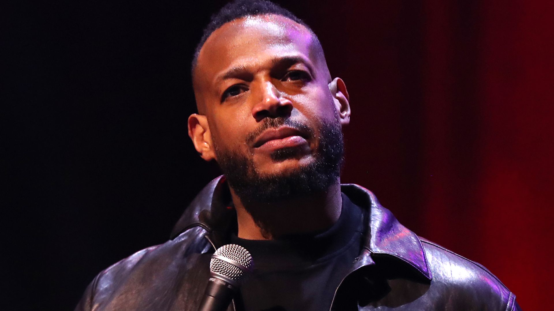 1920x1080 Marlon Wayans 'broke down and cried' on stage after finding out his father died right before standup show