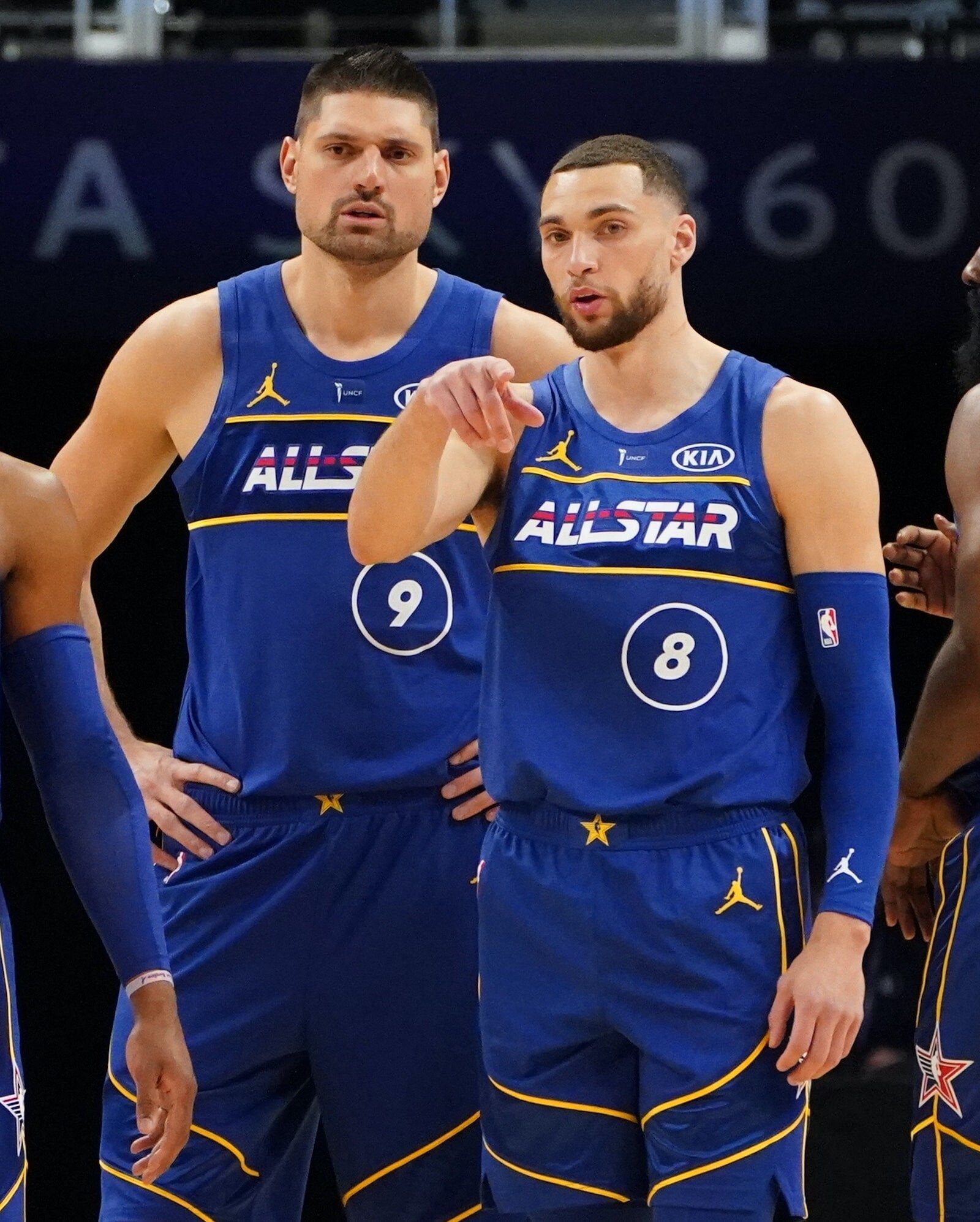 1600x1995 Photo Gallery: Nikola Vucevic