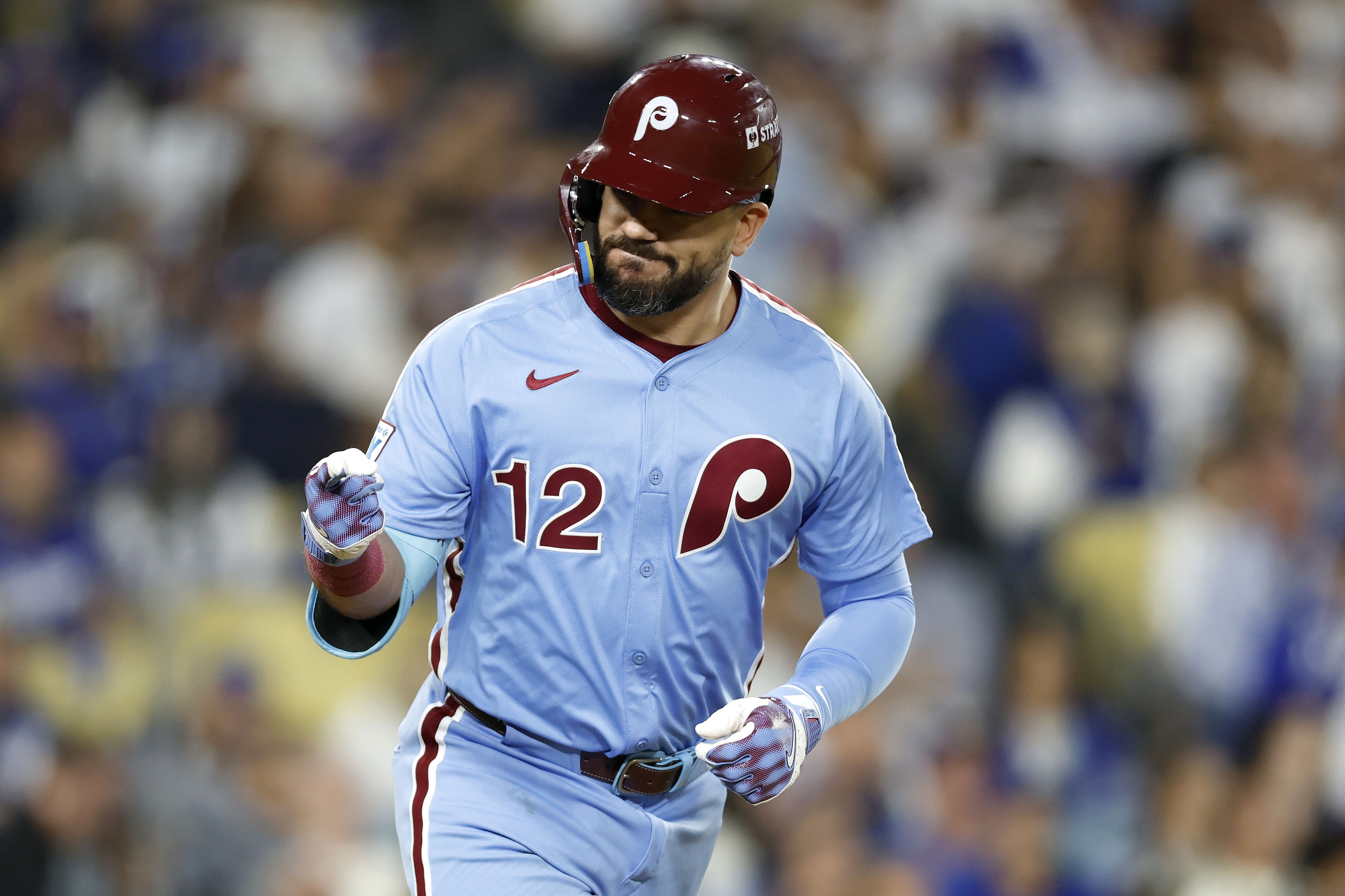 4679x3119 Kyle Schwarber stays in Philly with $150M deal