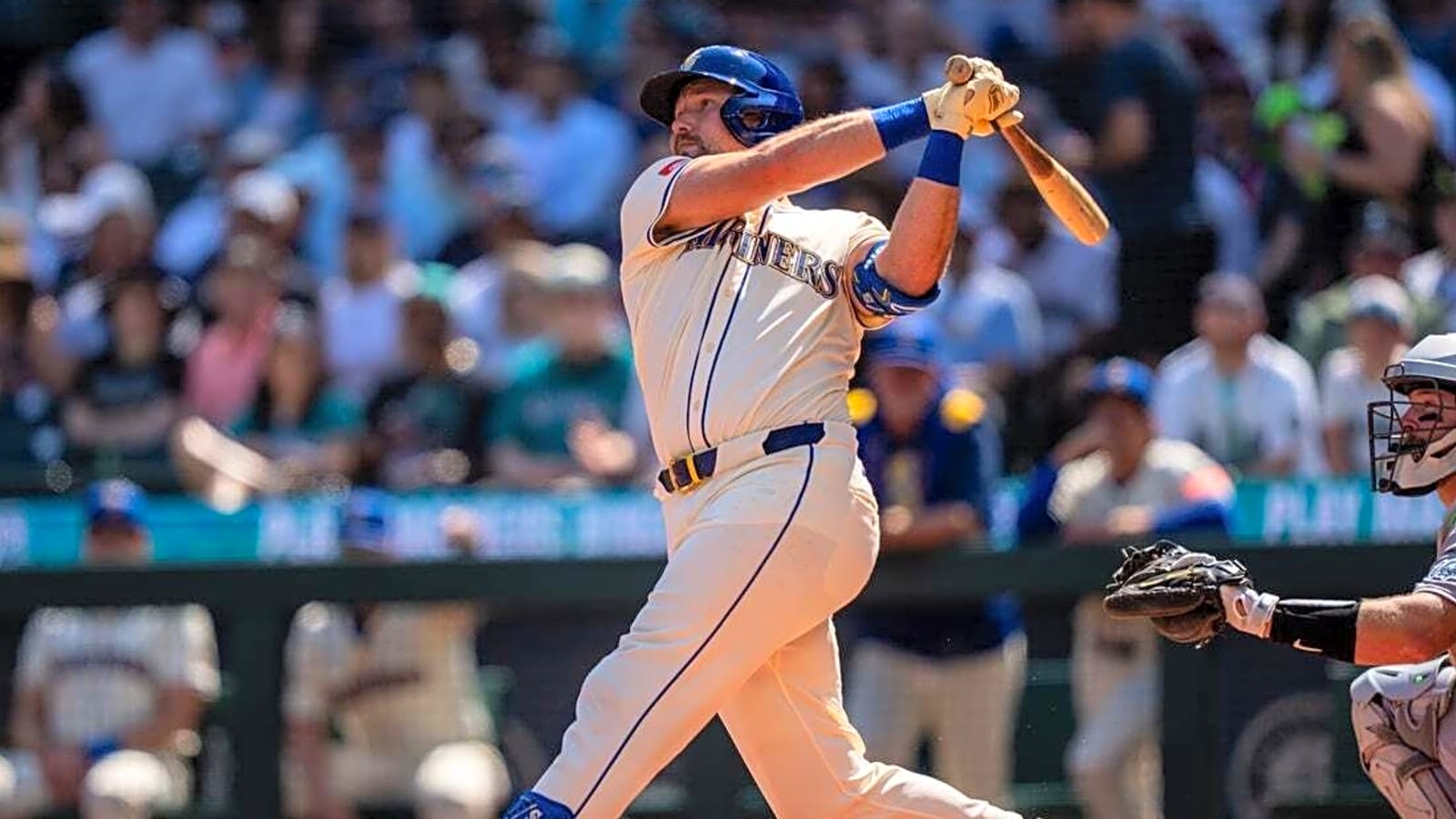1600x900 Cal Raleigh aims to power M's vs. Padres in showdown of contenders