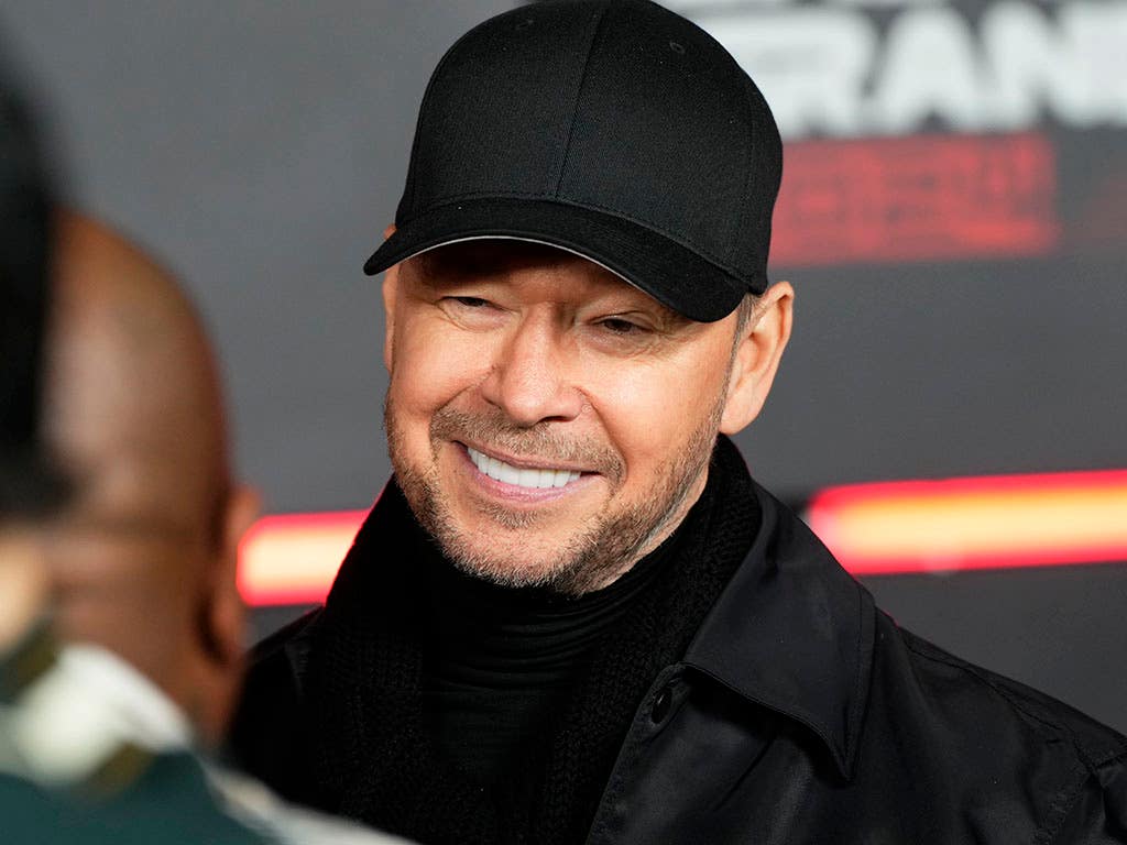 1024x768 Donnie Wahlberg preparing offer for Boston WNBA team.5 The Sports Hub's Home For Sports
