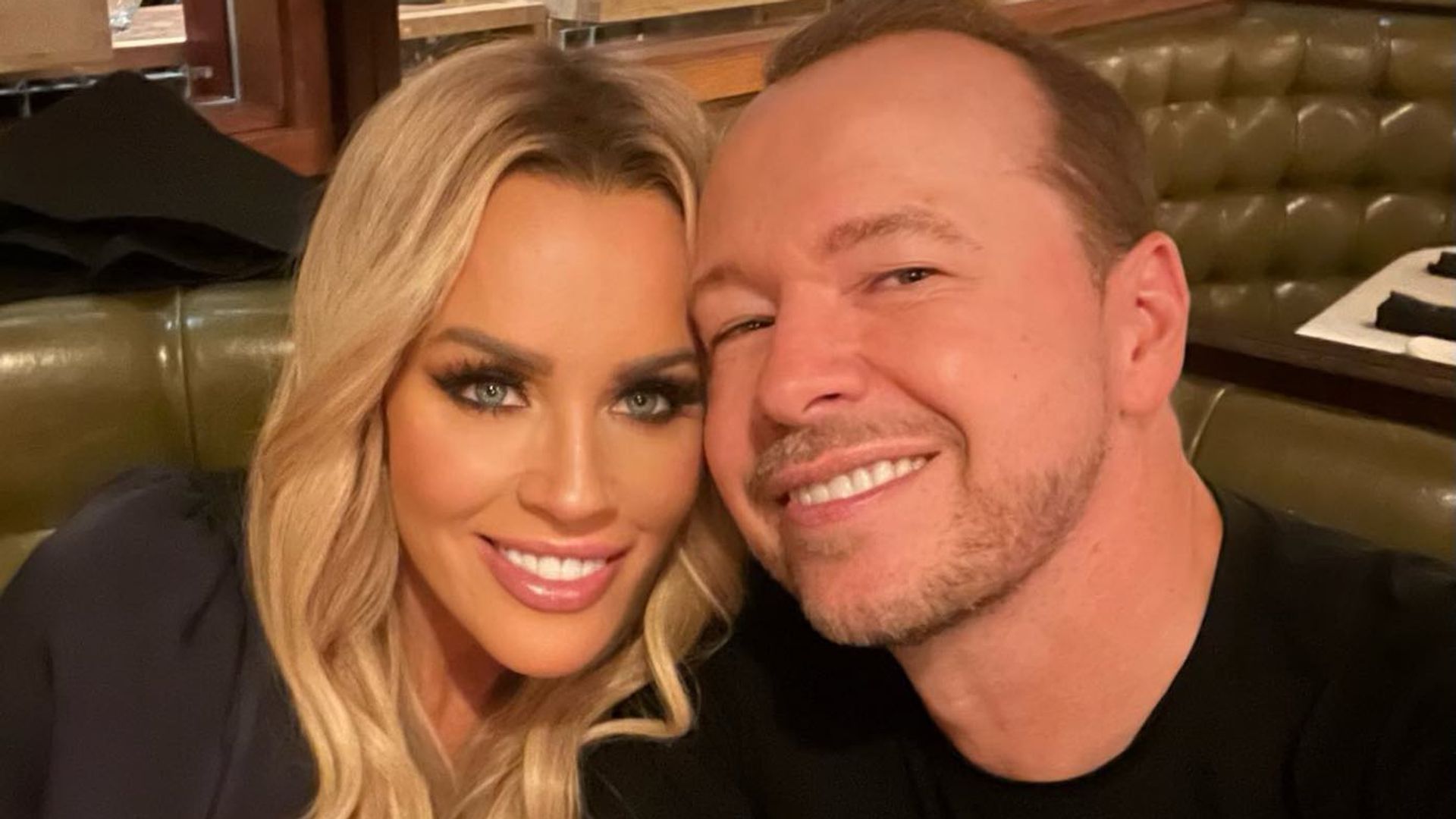1920x1080 Blue Bloods' Donnie Wahlberg's family Thanksgiving inside stunning Illinois home with wife Jenny McCarthy. HELLO!