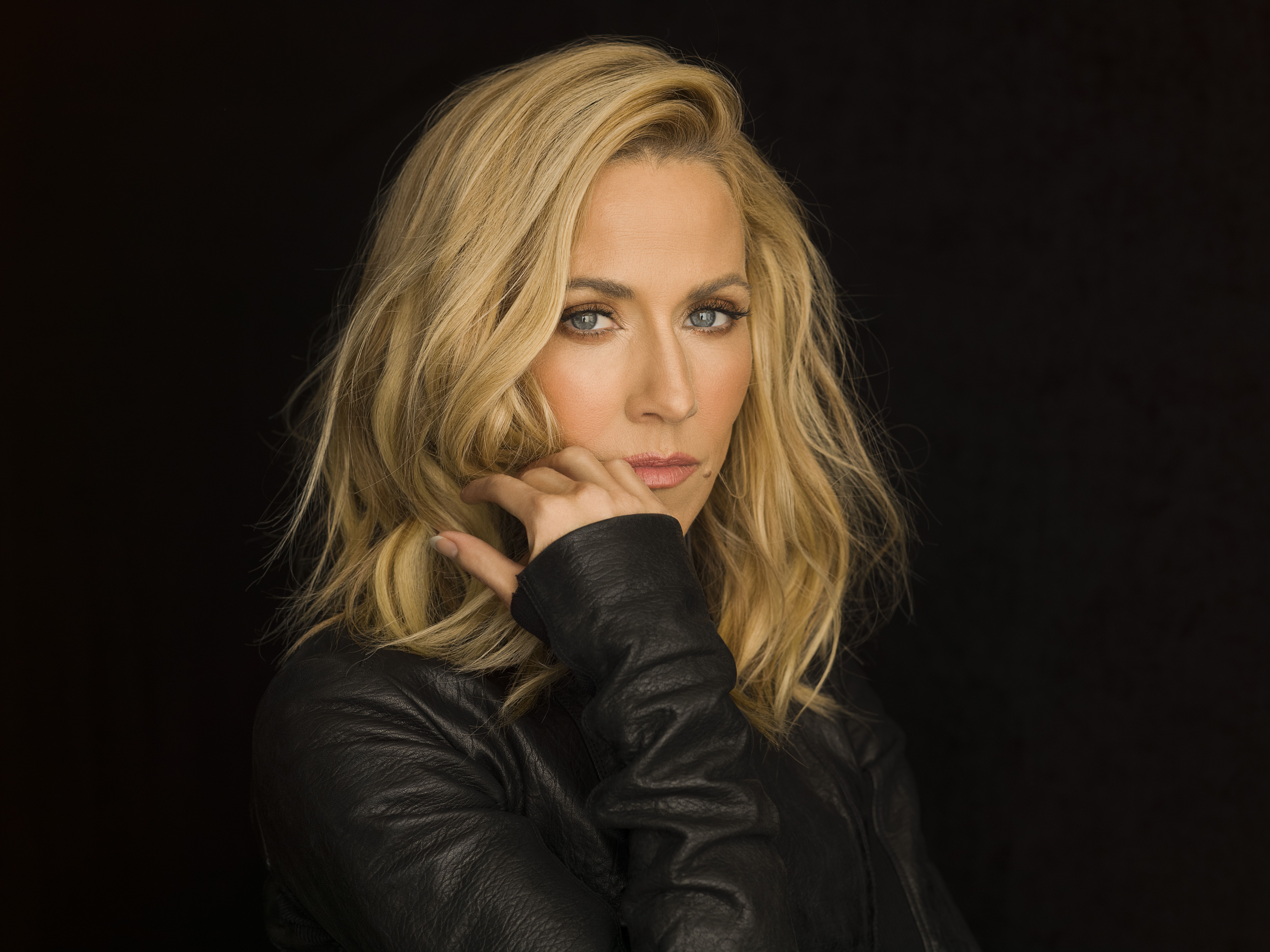 8280x6208 Sheryl Crow Previews 11th Studio Album With Single 'Alarm Clock'