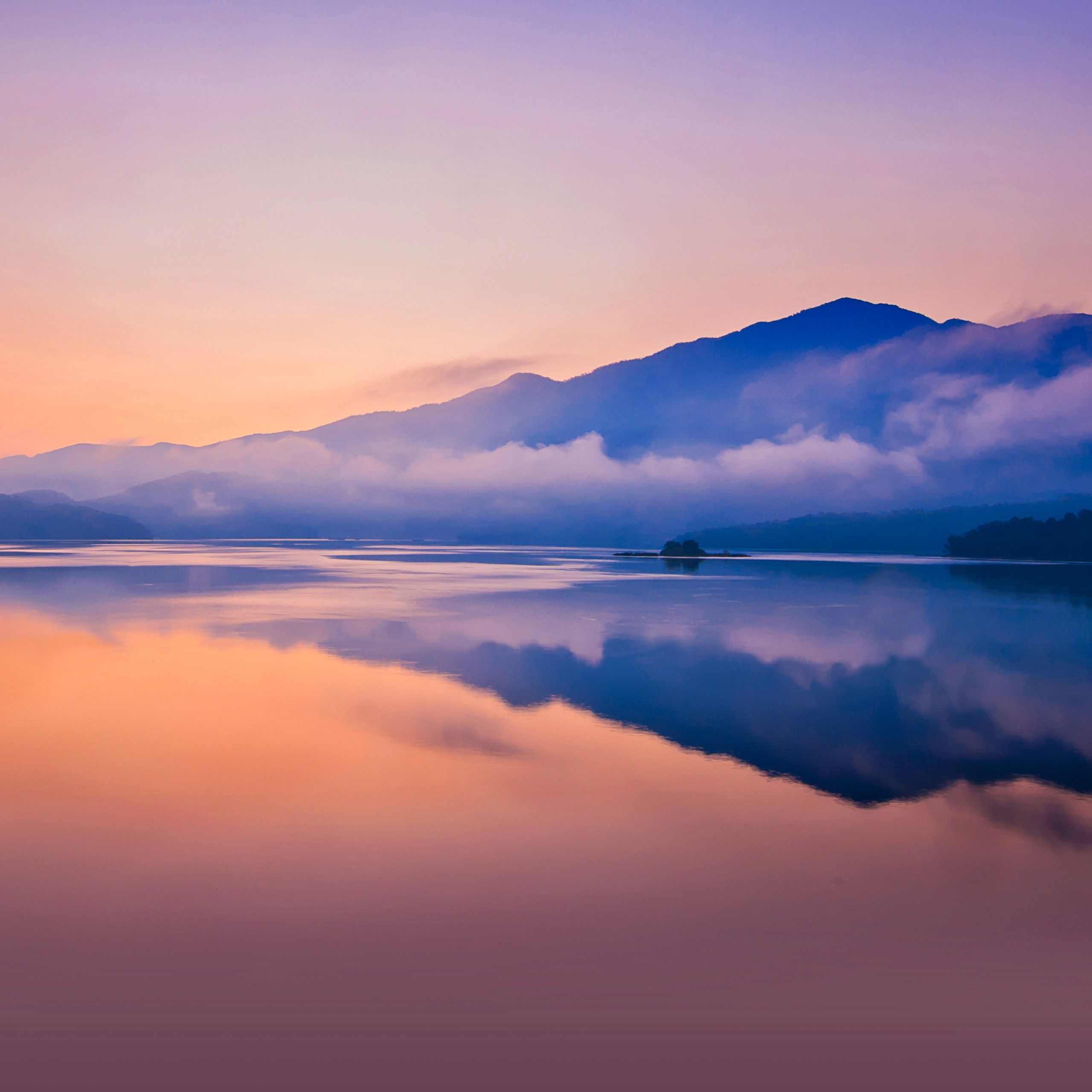2560x2560 Landscape Huawei MediaPad M5 Stock Wallpaper