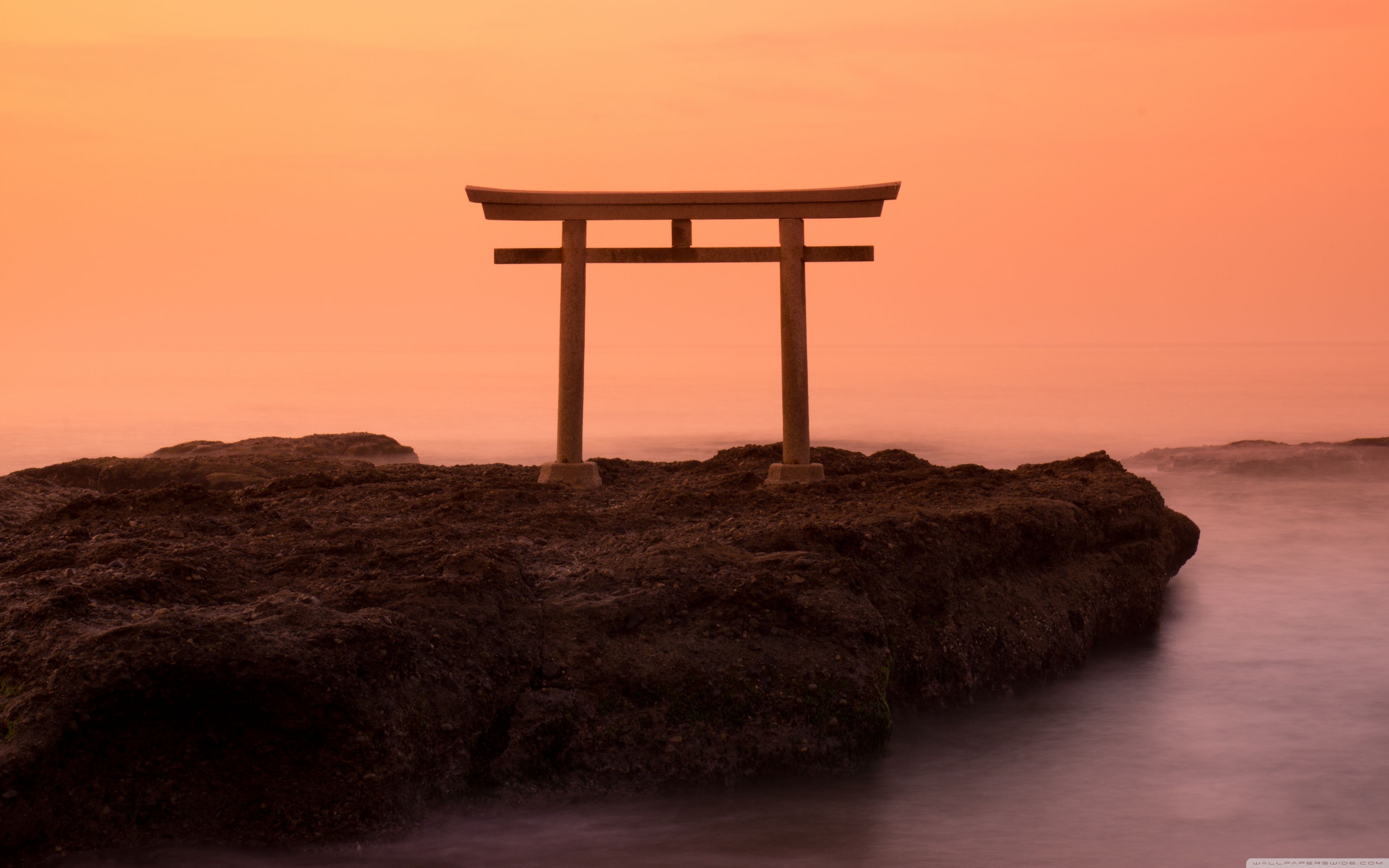 3840x2400 Sunrise View, Torii, Japan 4K UHD Wallpaper for UltraHD Desktop and TV : Widescreen and UltraWide Display : Dual Monitor : Smartphone and Tablet Devices