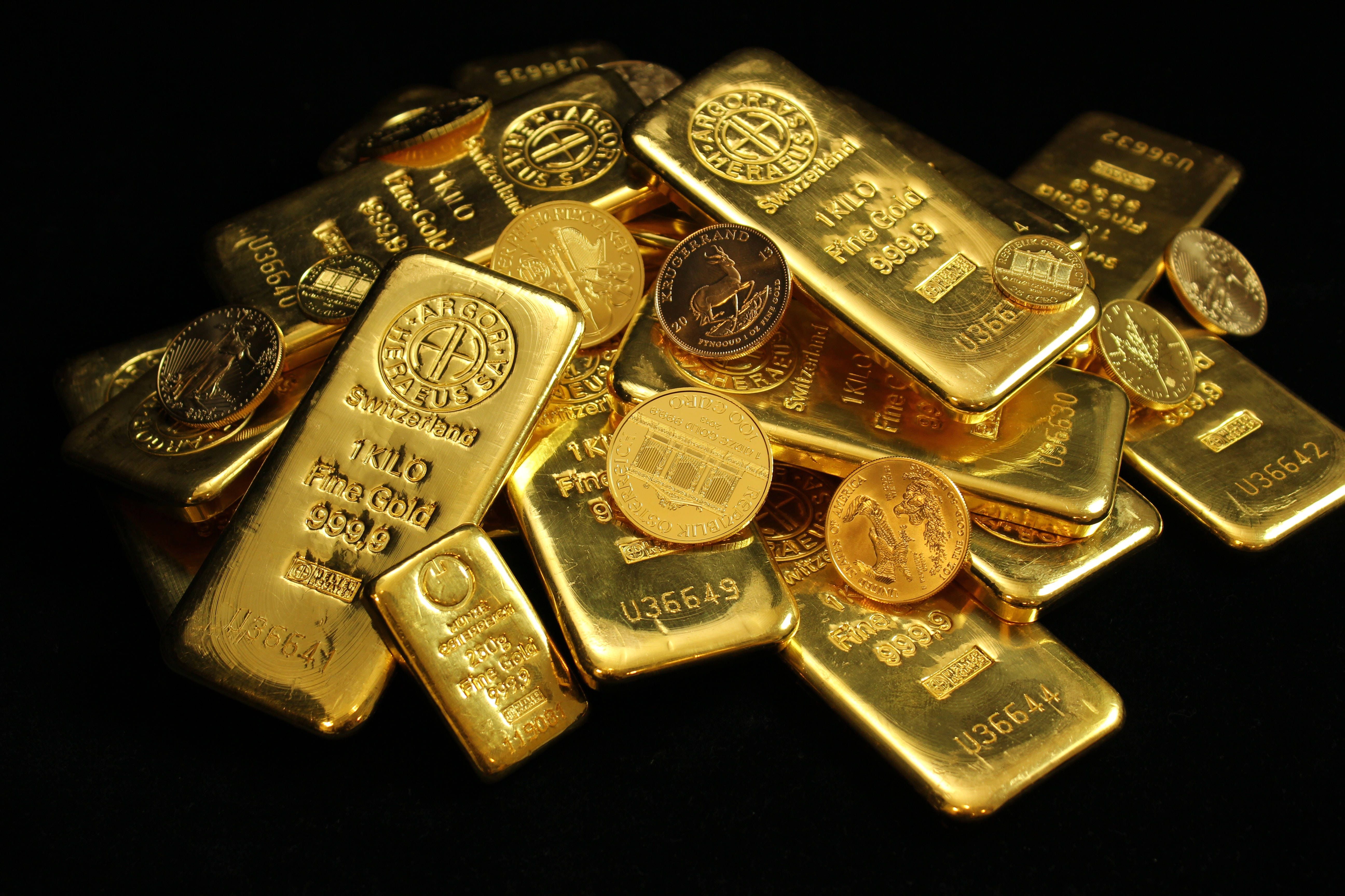 5184x3456 Download Money Background Gold Aesthetic Coins And Gold Bars Wallpaper