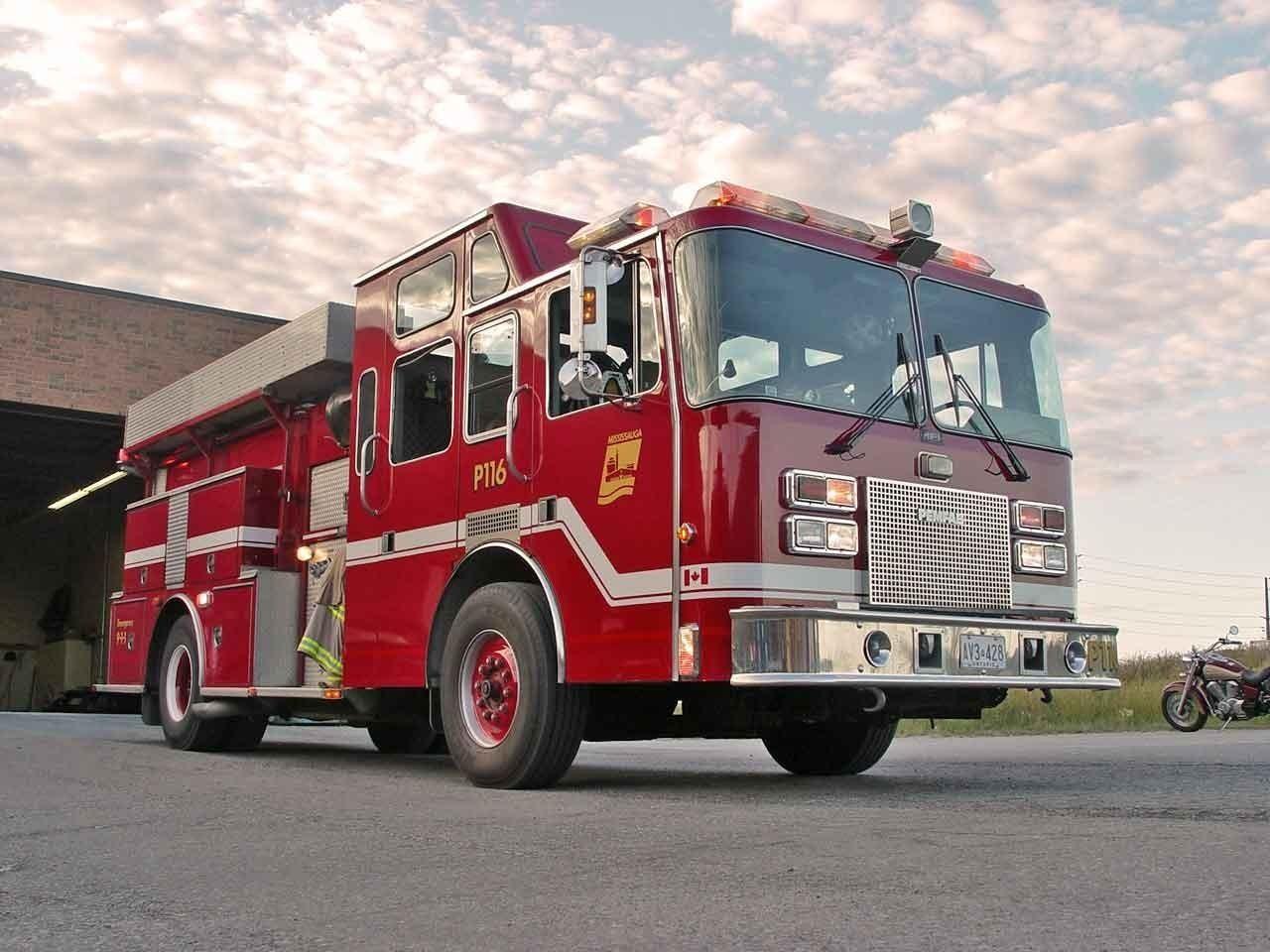 1280x960 Free download FIRETRUCK WALLPAPER 10756 HD Wallpaper