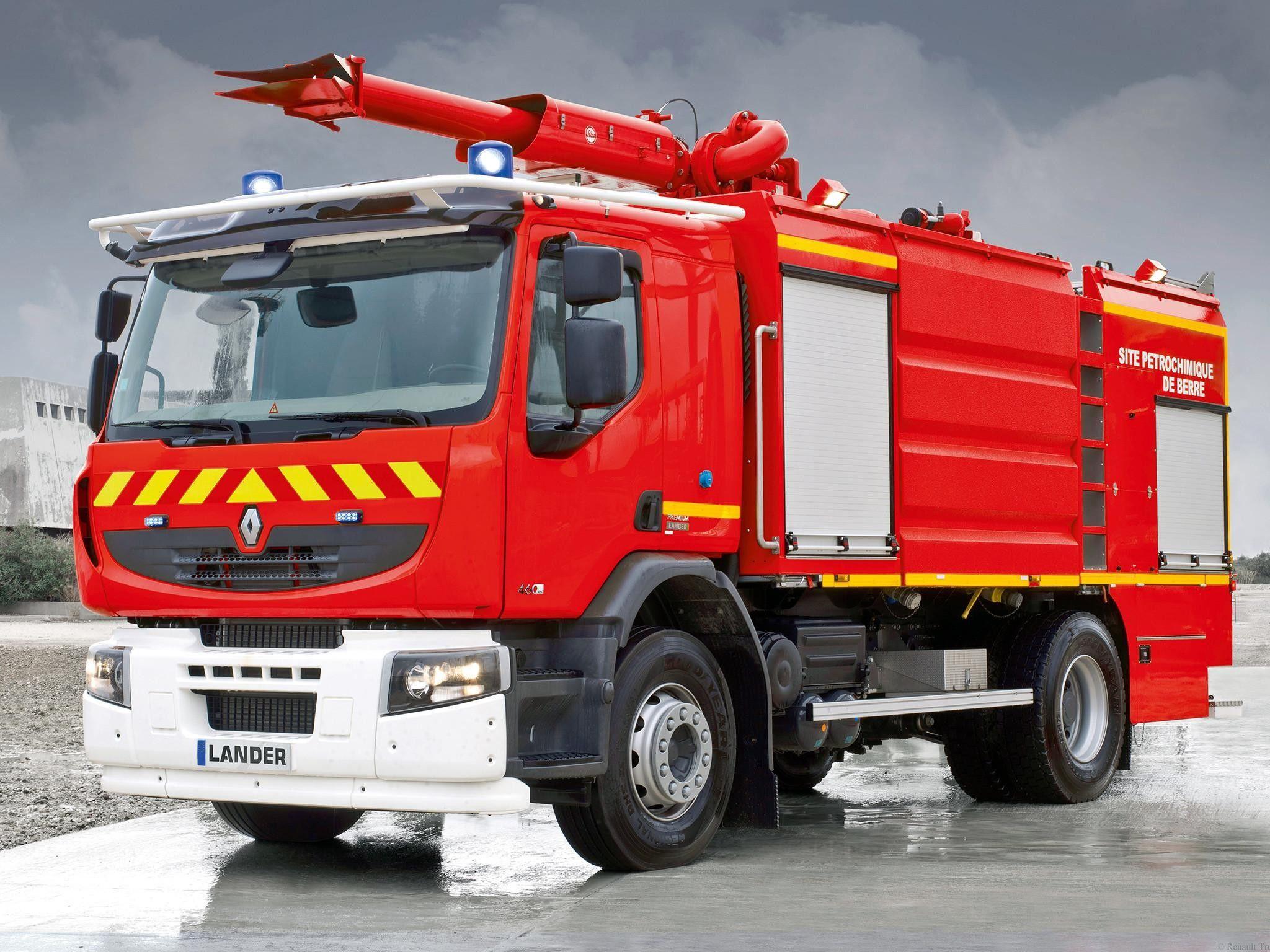 2048x1536 Fire Truck Wallpaper