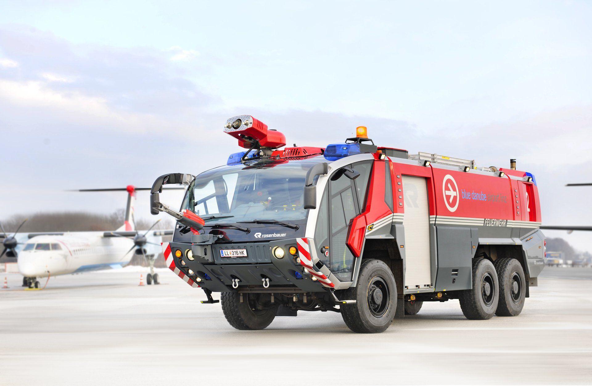 1920x1252 Rosenbauer Fire Truck HD Wallpaper