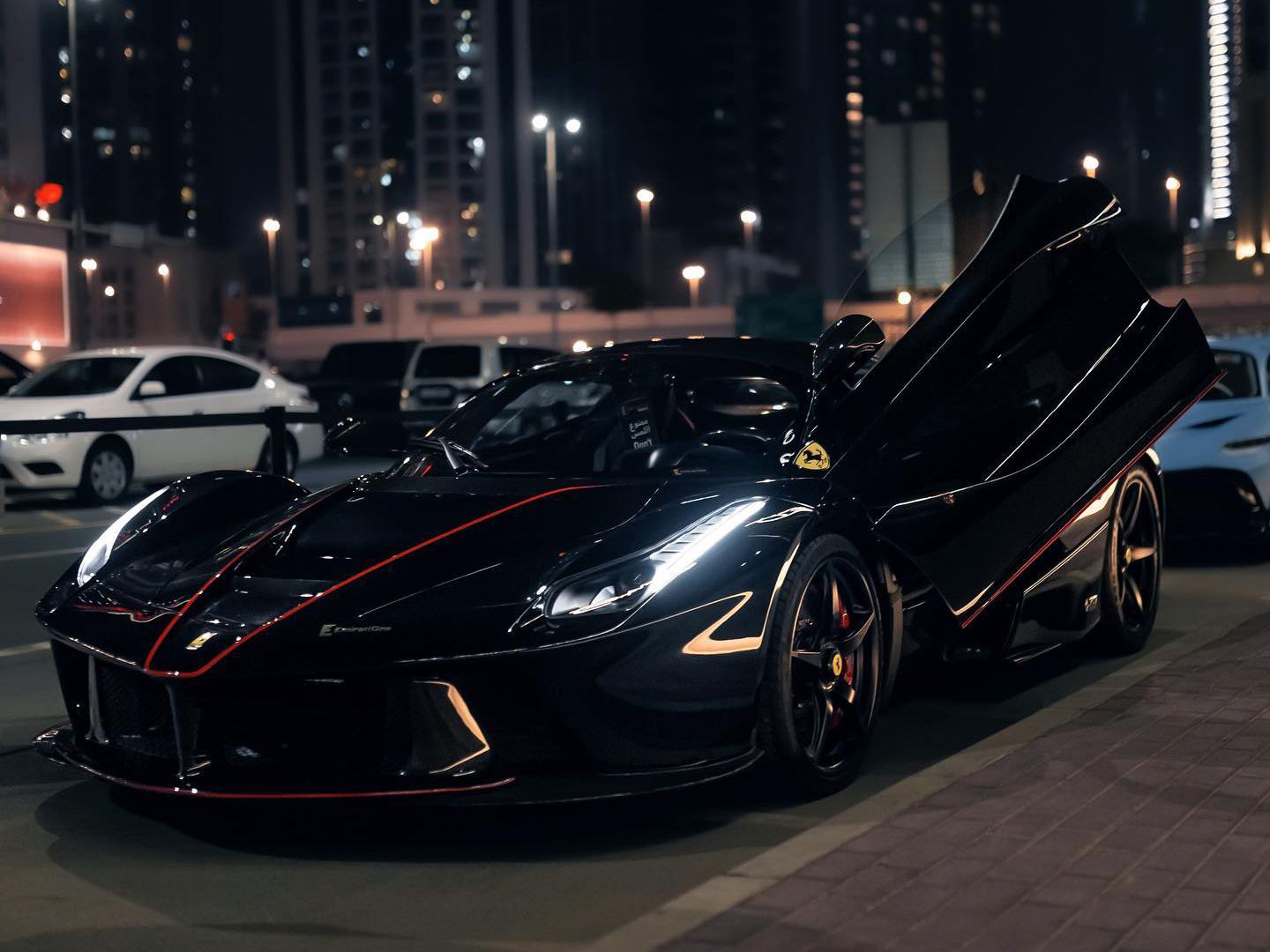 1440x1080 ECR LaFerrari Aperta details