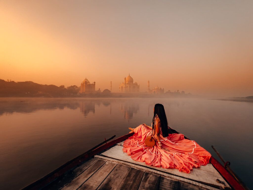 1024x768 Best Taj Mahal Viewpoints in Agra, India With CG