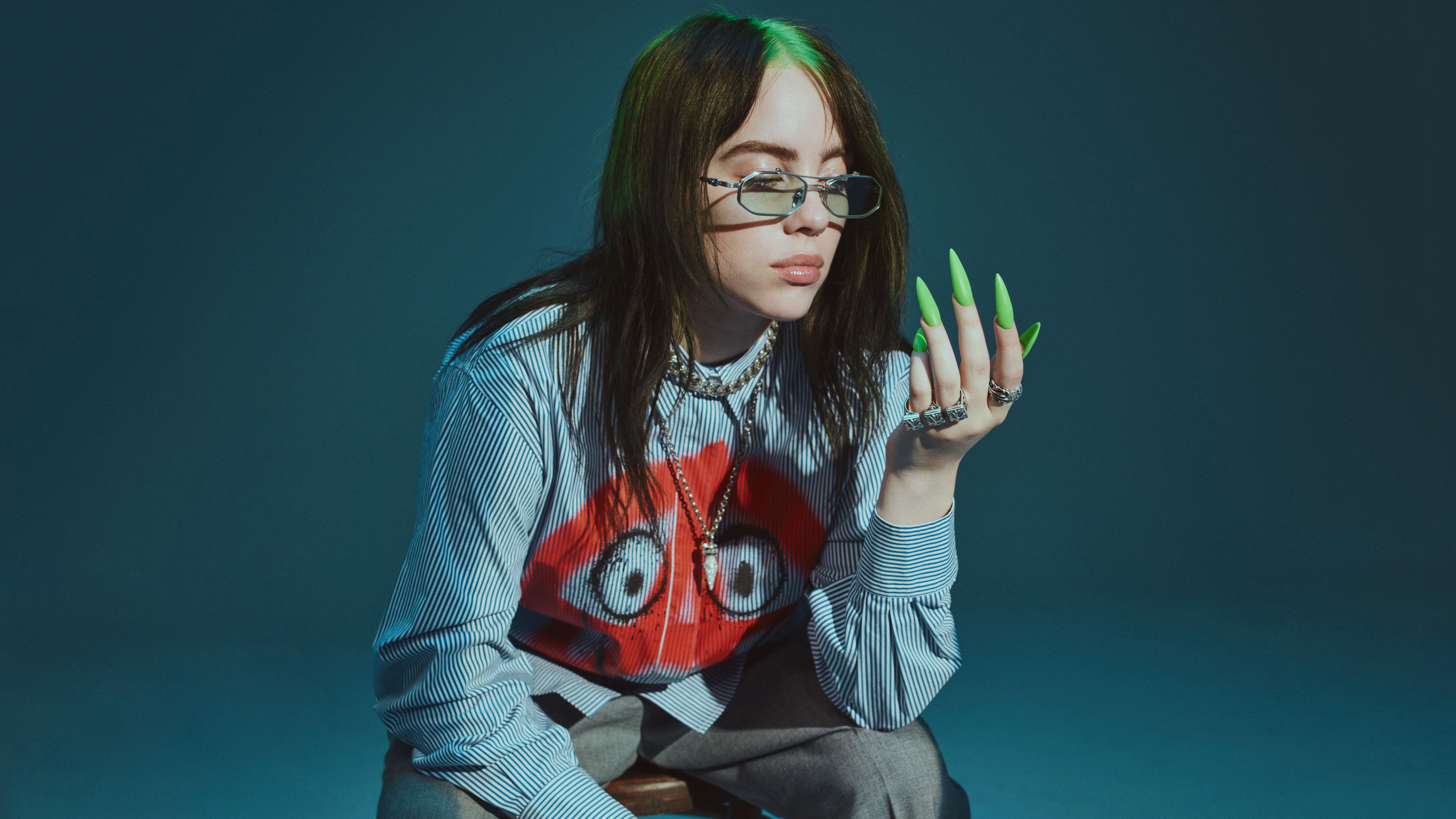 5690x3200 Billie Eilish in 4K Ultra HD