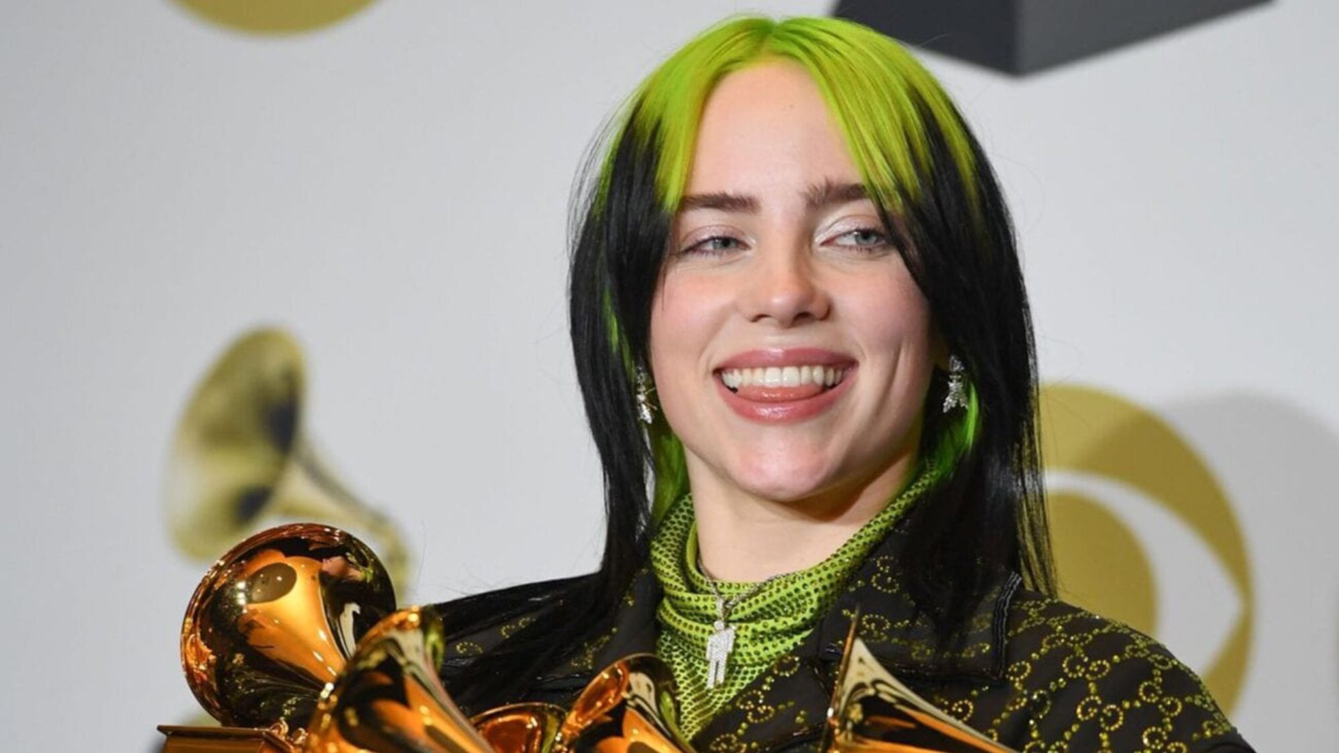 1920x1080 Smiley Green Black Hair Billie Eilish Is Wearing Green Black Dress HD Billie Eilish Wallpaper