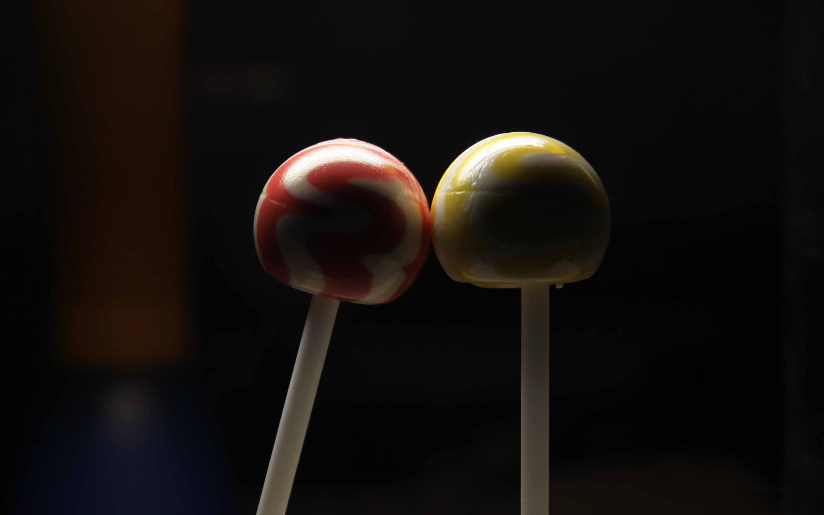 2880x1800 Lollipop Candy MacBook Pro Wallpaper Download